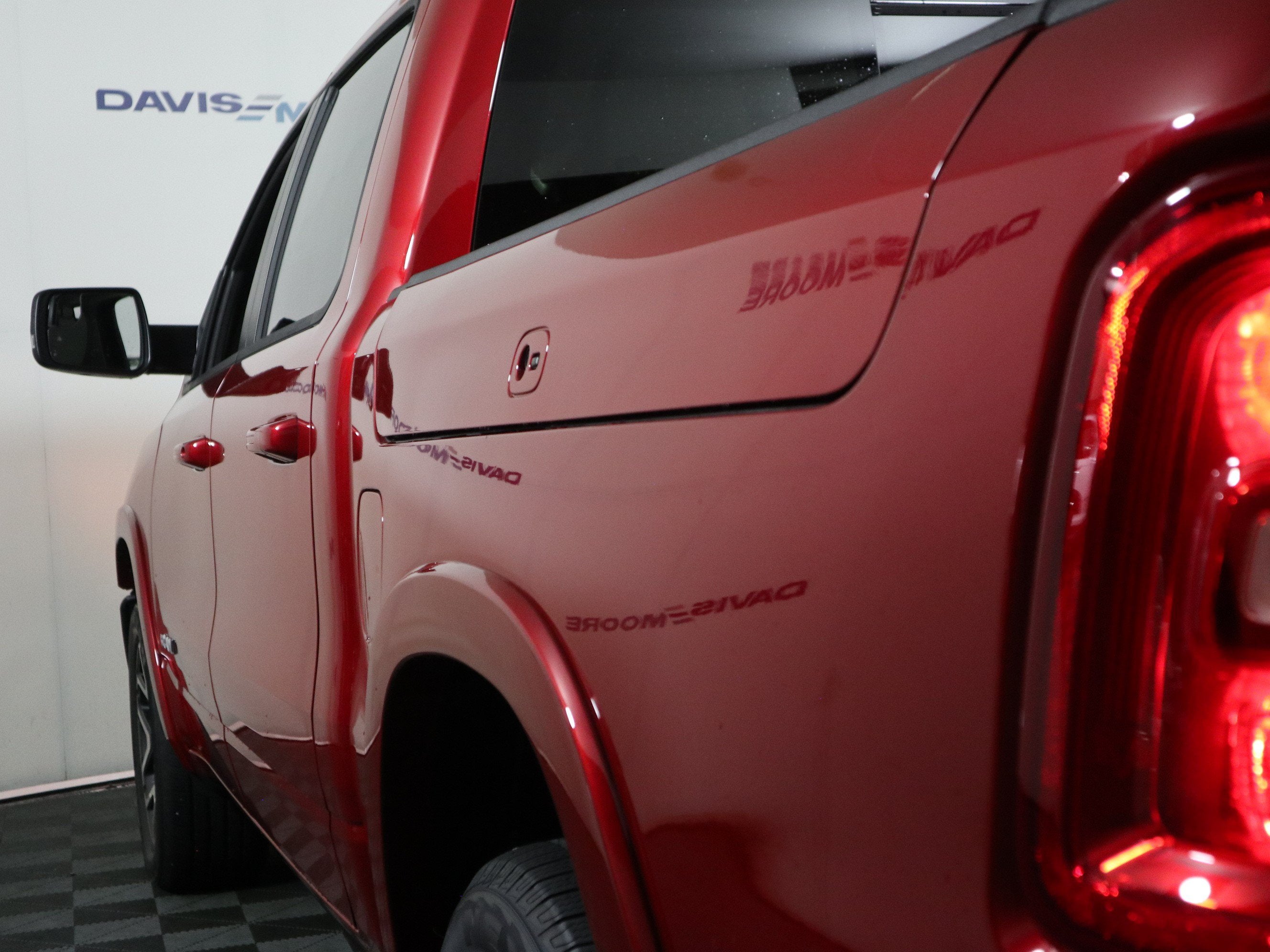 2026 RAM 1500 Laramie 4x4 Crew Cab