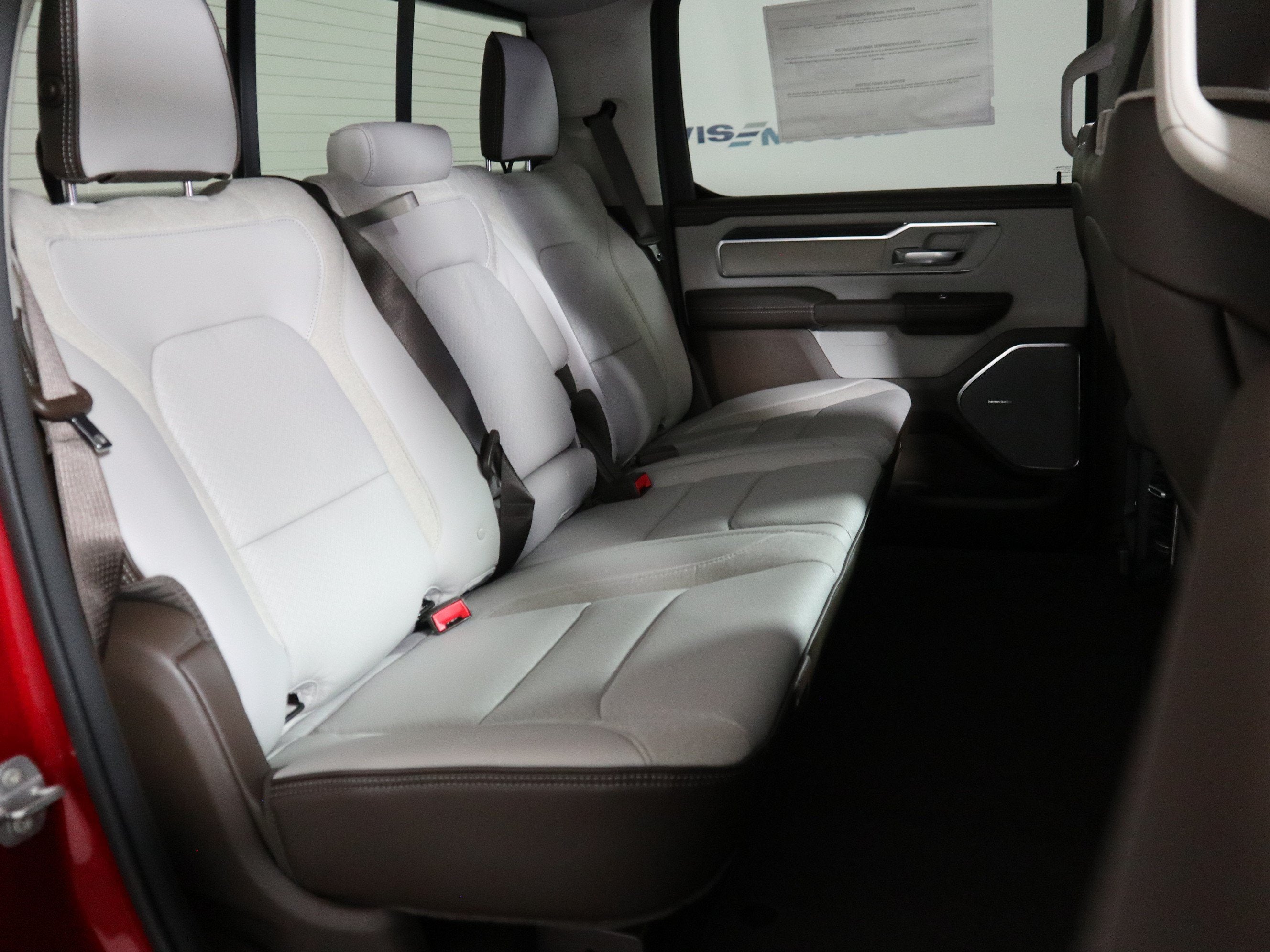 2026 RAM 1500 Laramie 4x4 Crew Cab