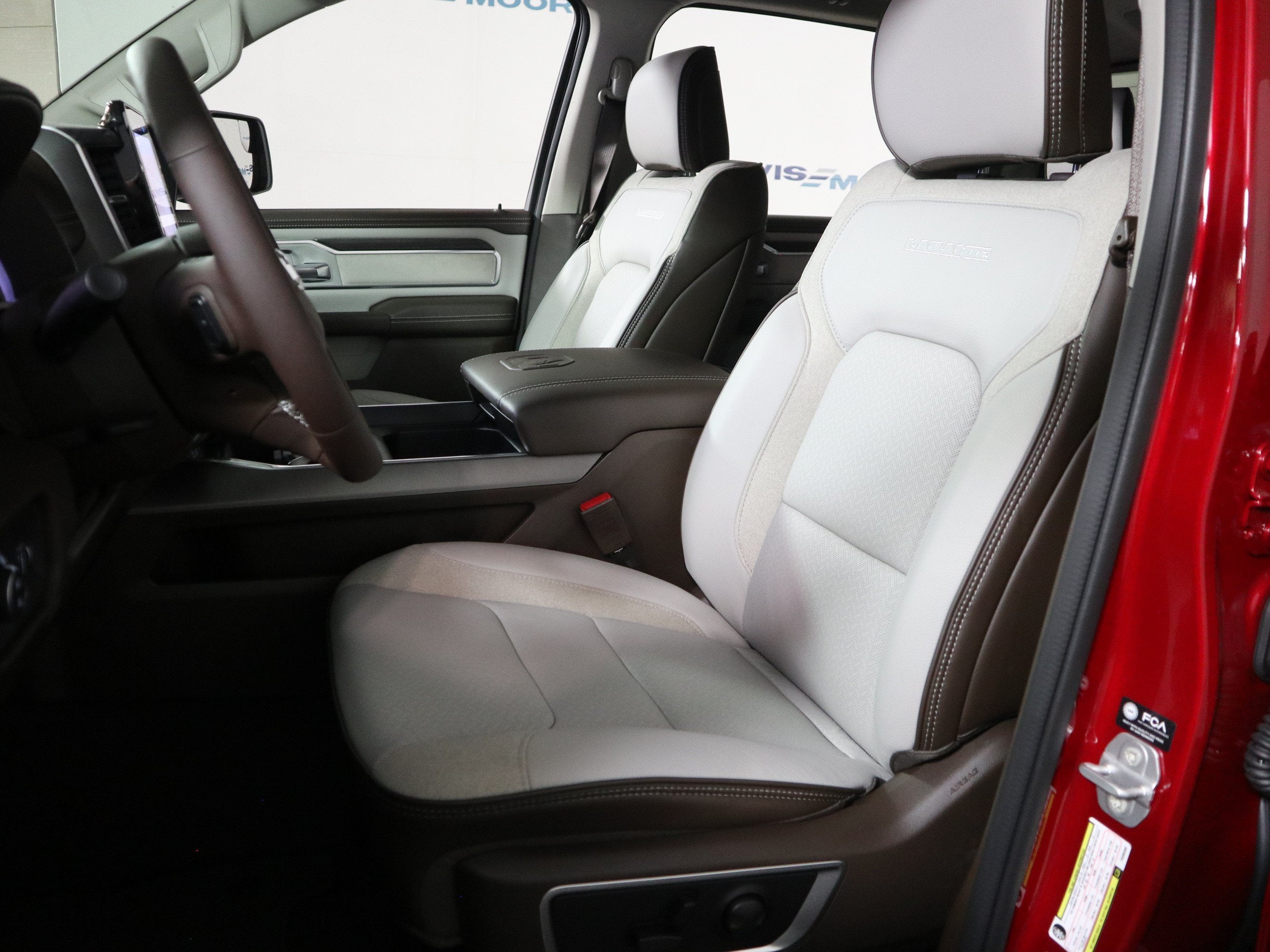 2026 RAM 1500 Laramie 4x4 Crew Cab