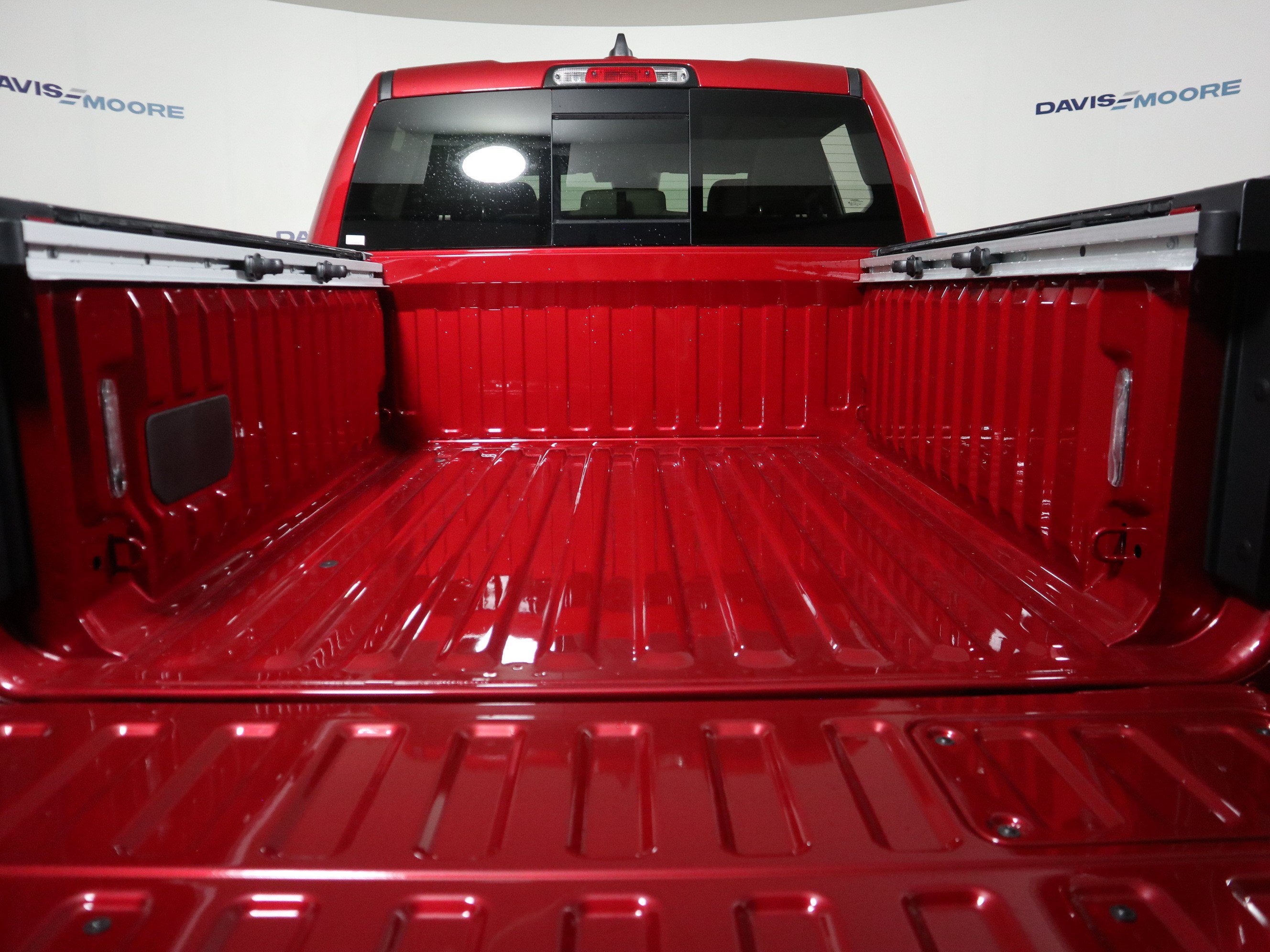 2026 RAM 1500 Laramie 4x4 Crew Cab