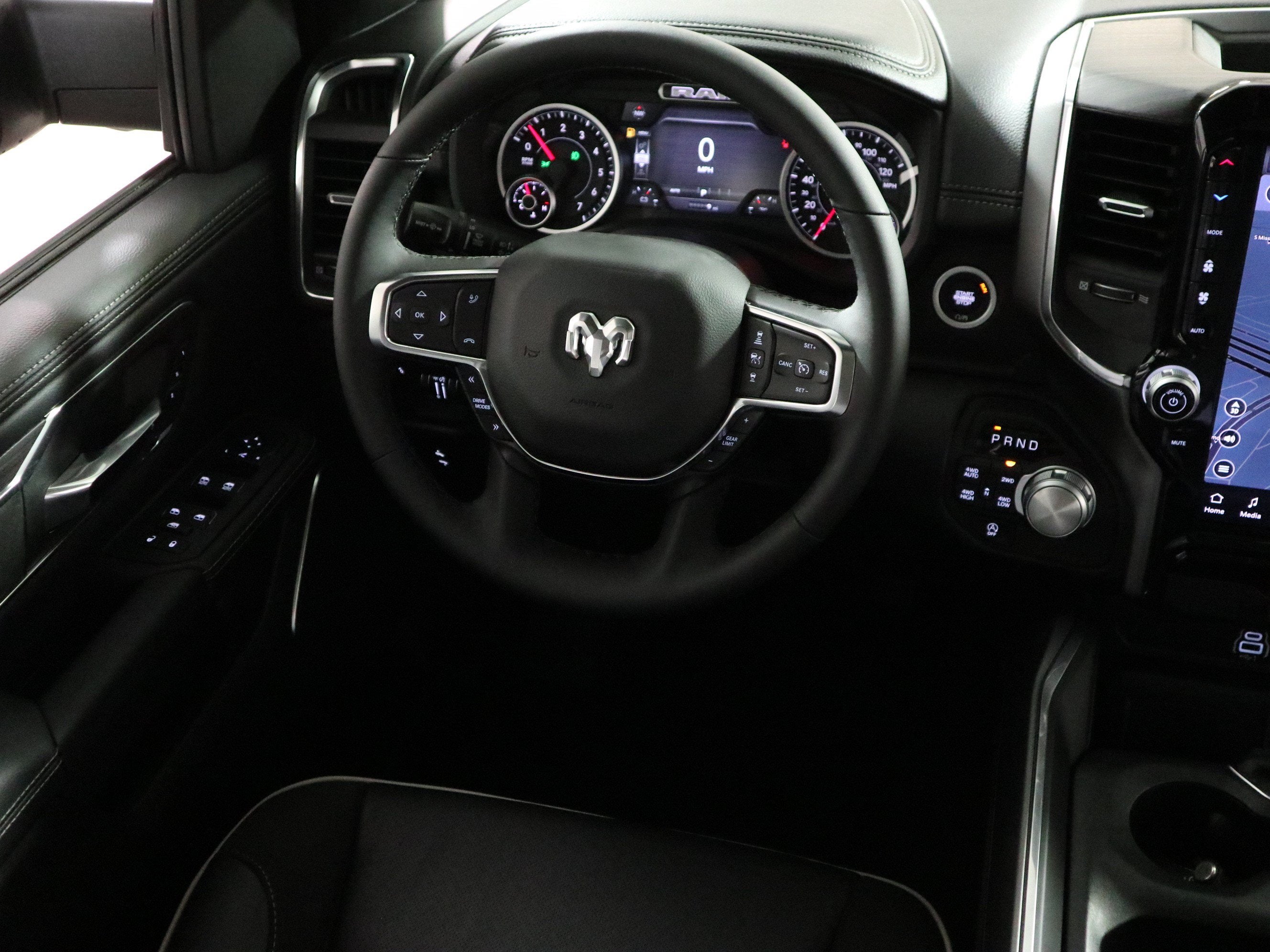2027 RAM 1500 Laramie 4x4 Crew Cab