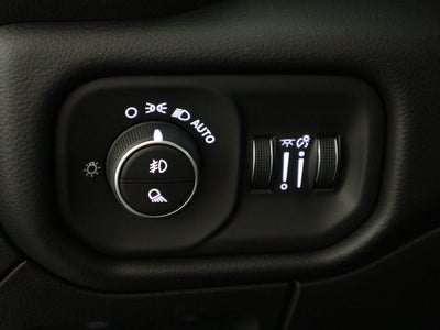 2027 RAM 1500 Laramie 4x4 Crew Cab