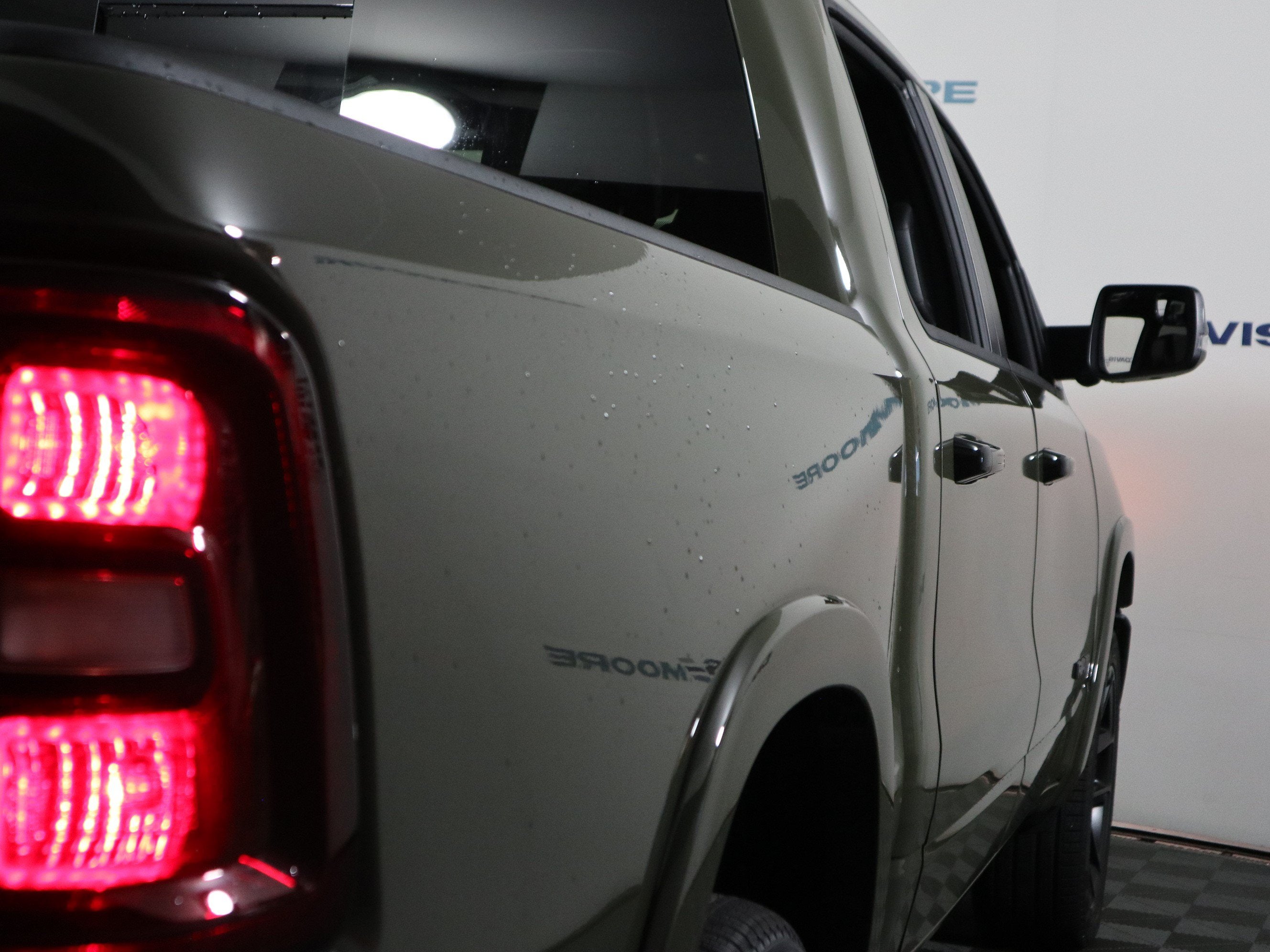 2027 RAM 1500 Laramie 4x4 Crew Cab