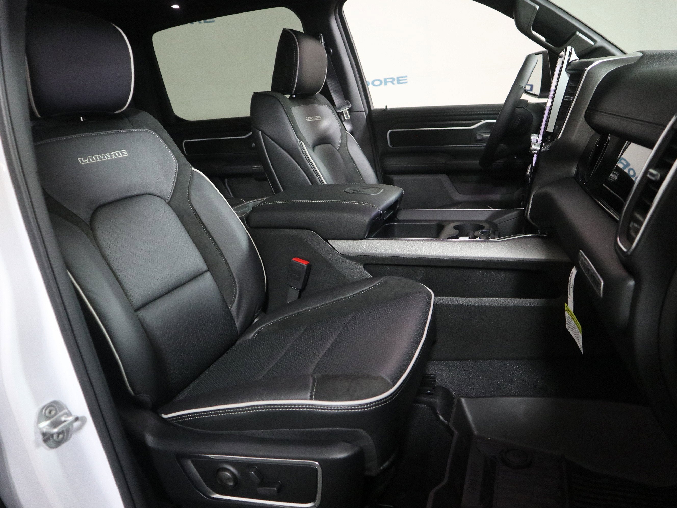 2026 RAM 1500 Laramie Crew Cab 4x4