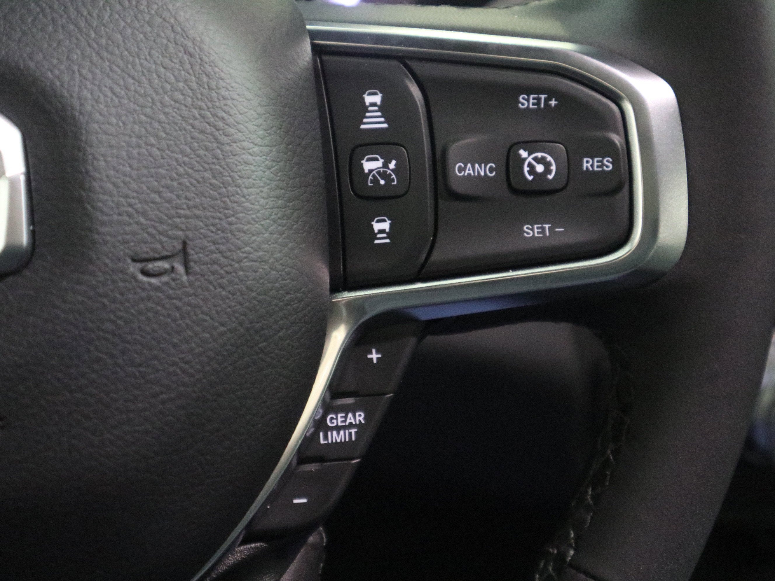 2026 RAM 1500 Laramie Crew Cab 4x4