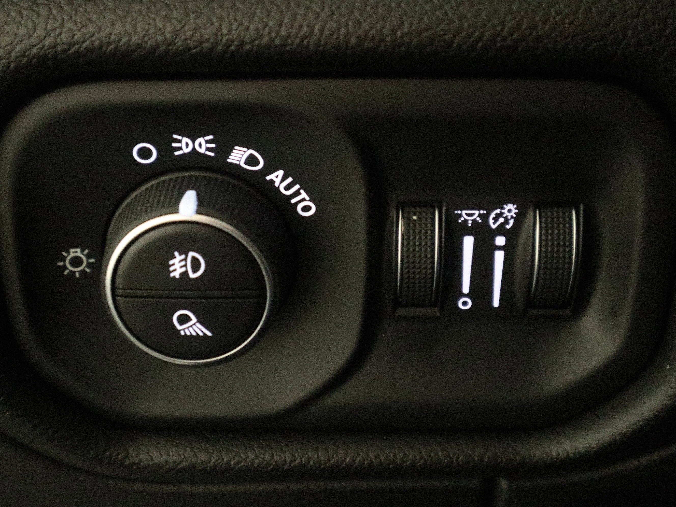 2026 RAM 1500 Laramie Crew Cab 4x4