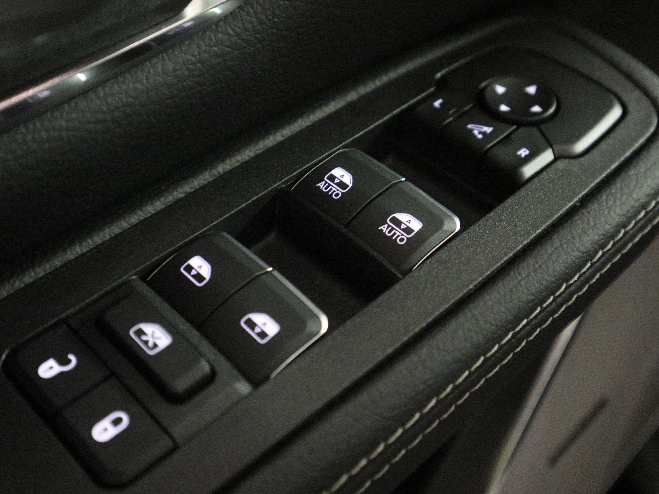 2026 RAM 1500 Laramie Crew Cab 4x4