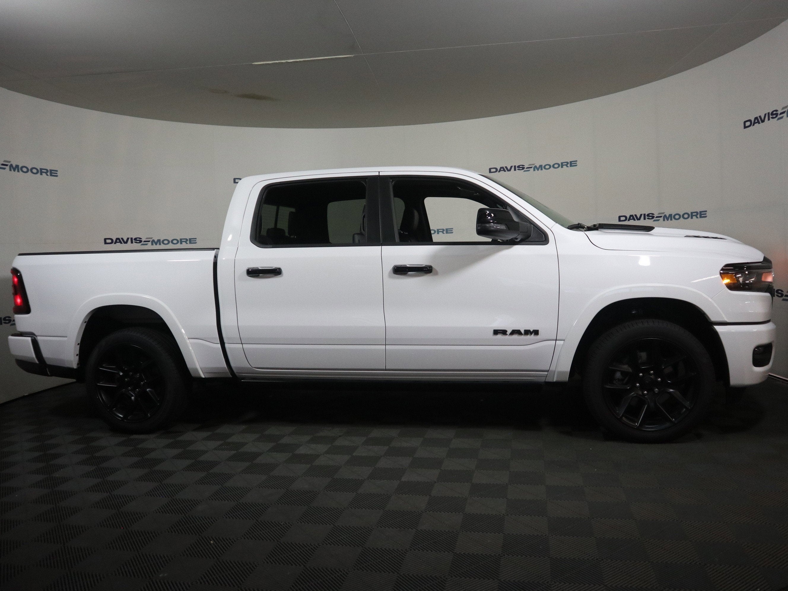 2026 RAM 1500 Laramie Crew Cab 4x4