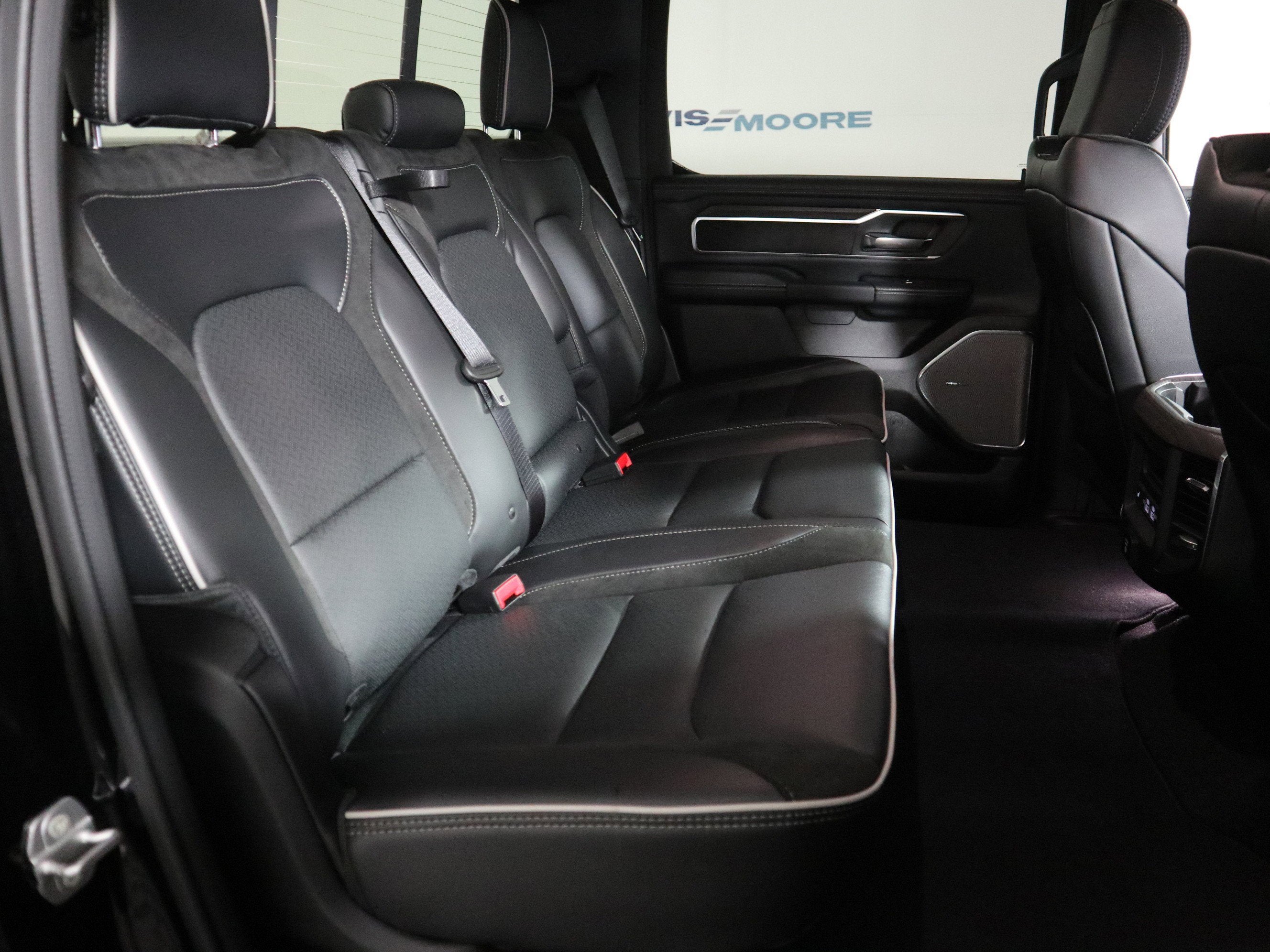 2026 RAM 1500 Laramie Crew Cab 4x4