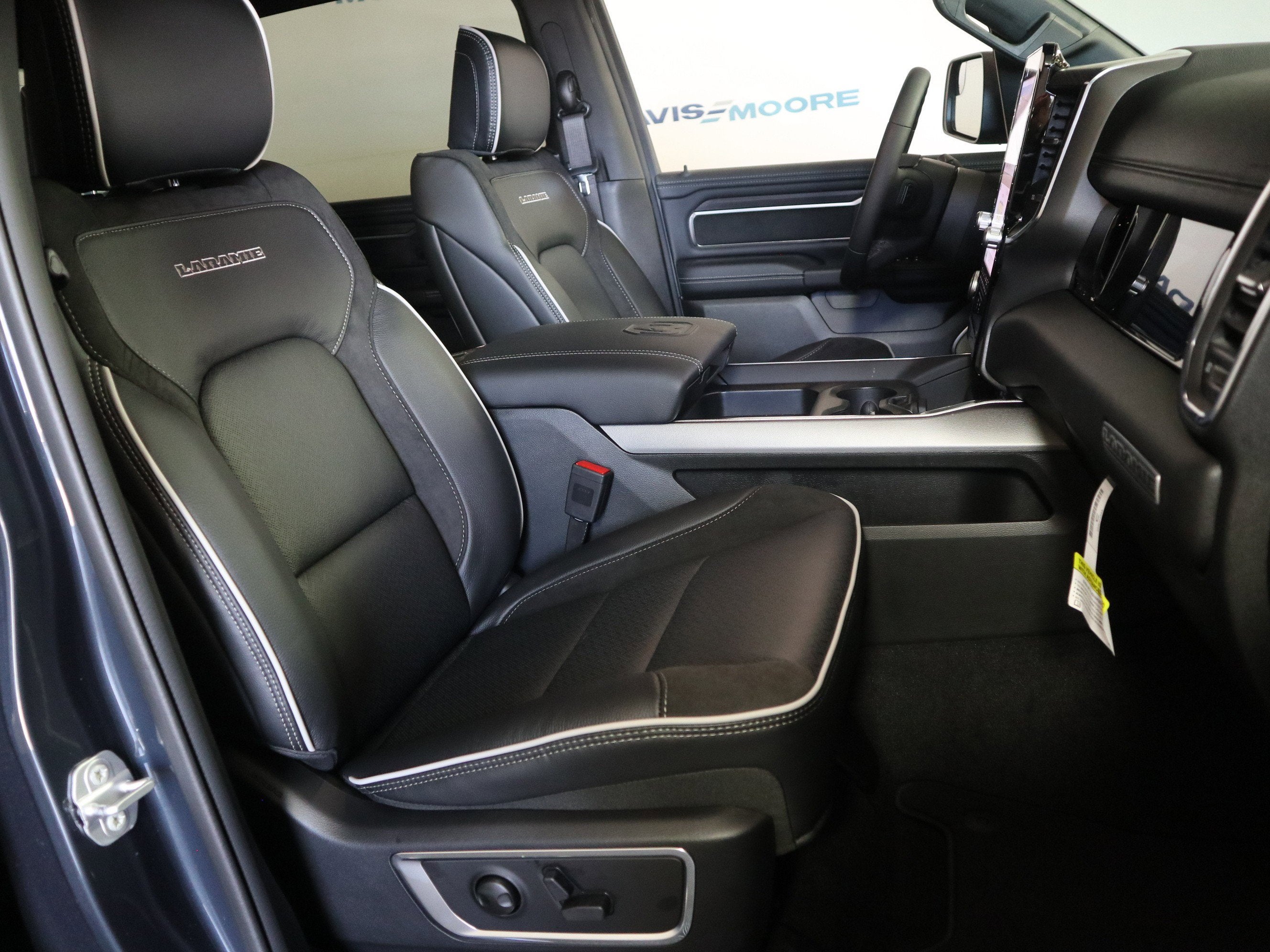 2026 RAM 1500 Laramie Crew Cab 4x4