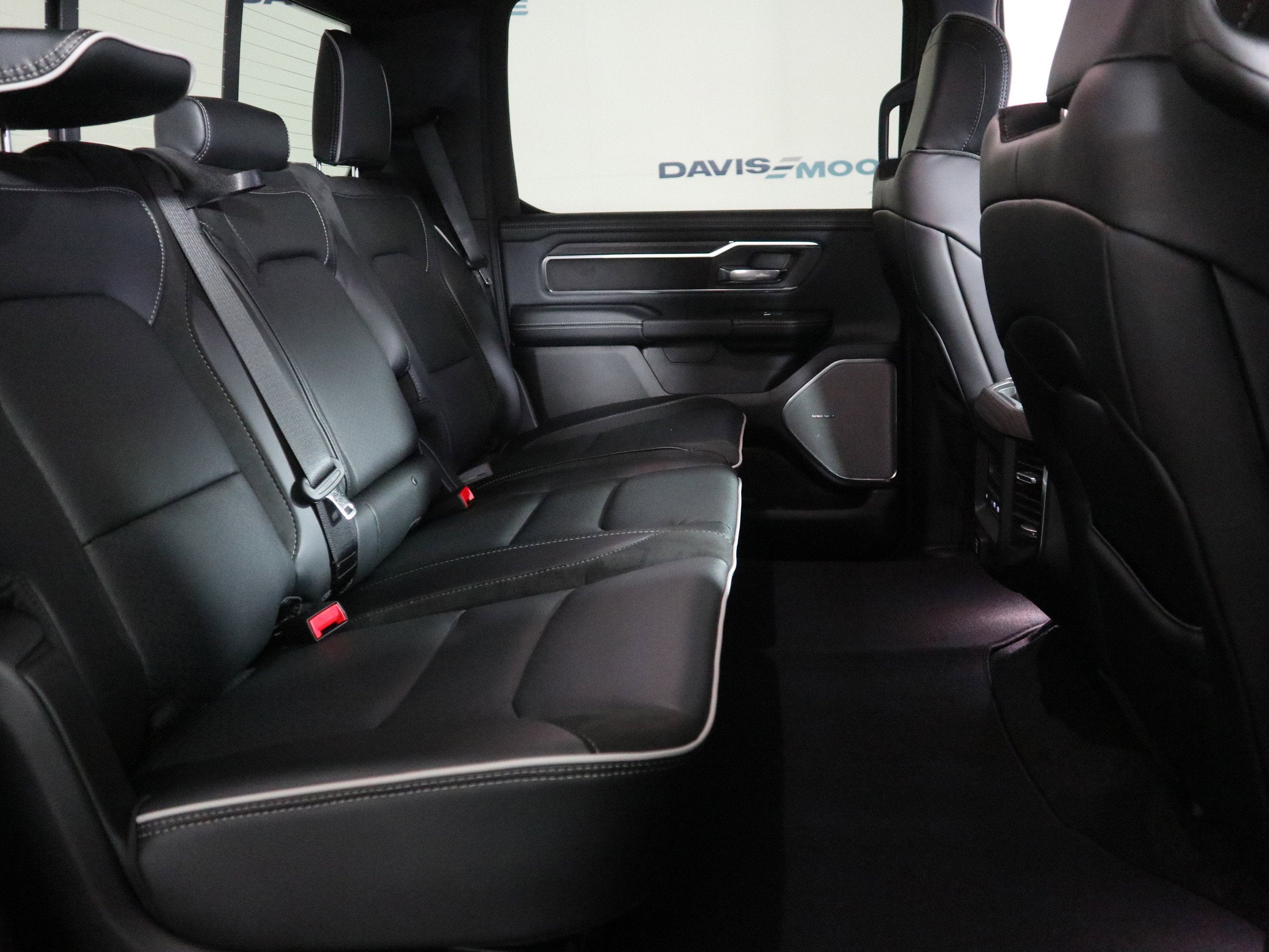 2026 RAM 1500 Laramie Crew Cab 4x4