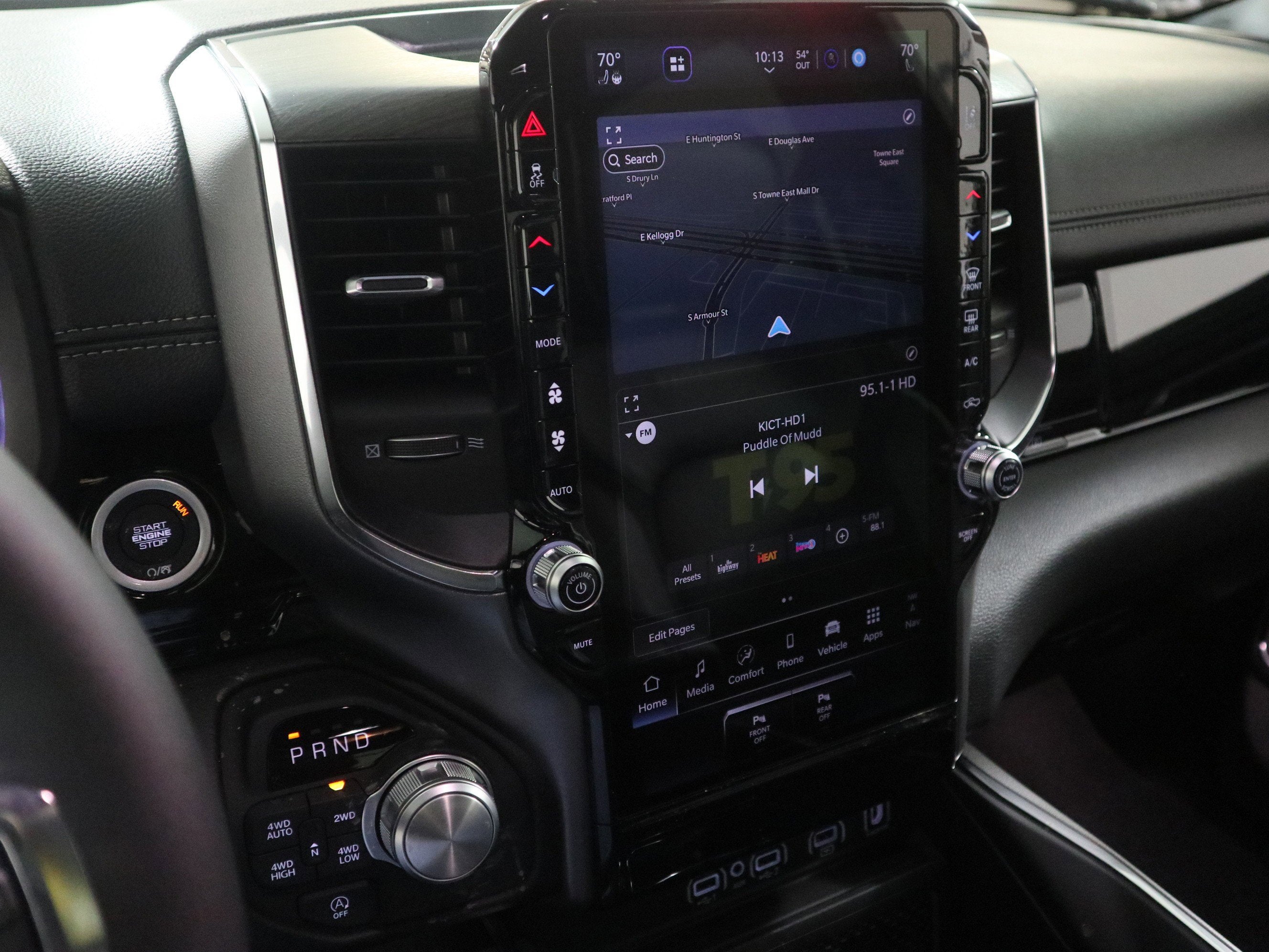 2026 RAM 1500 Laramie Crew Cab 4x4