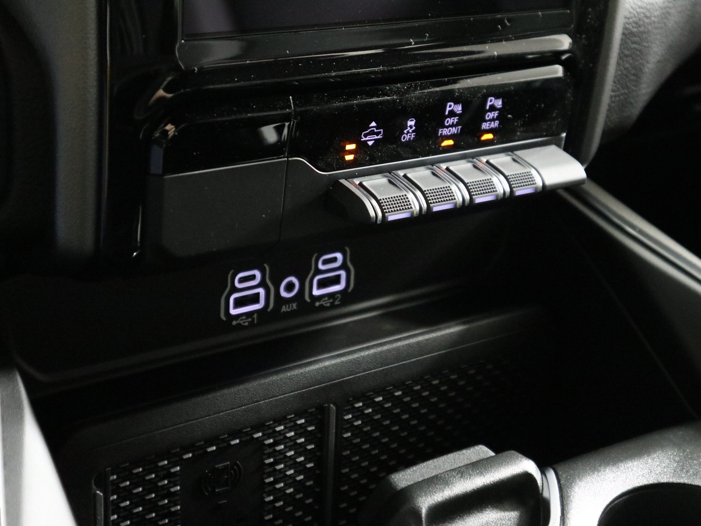 2027 RAM 1500 Laramie 4x4 Crew Cab