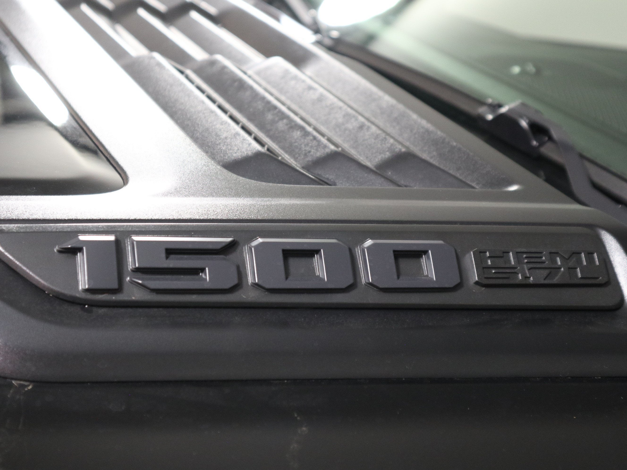 2027 RAM 1500 Laramie 4x4 Crew Cab