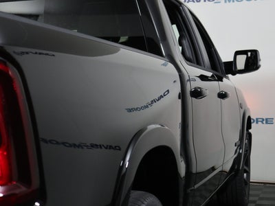 2027 RAM 1500 Laramie 4x4 Crew Cab