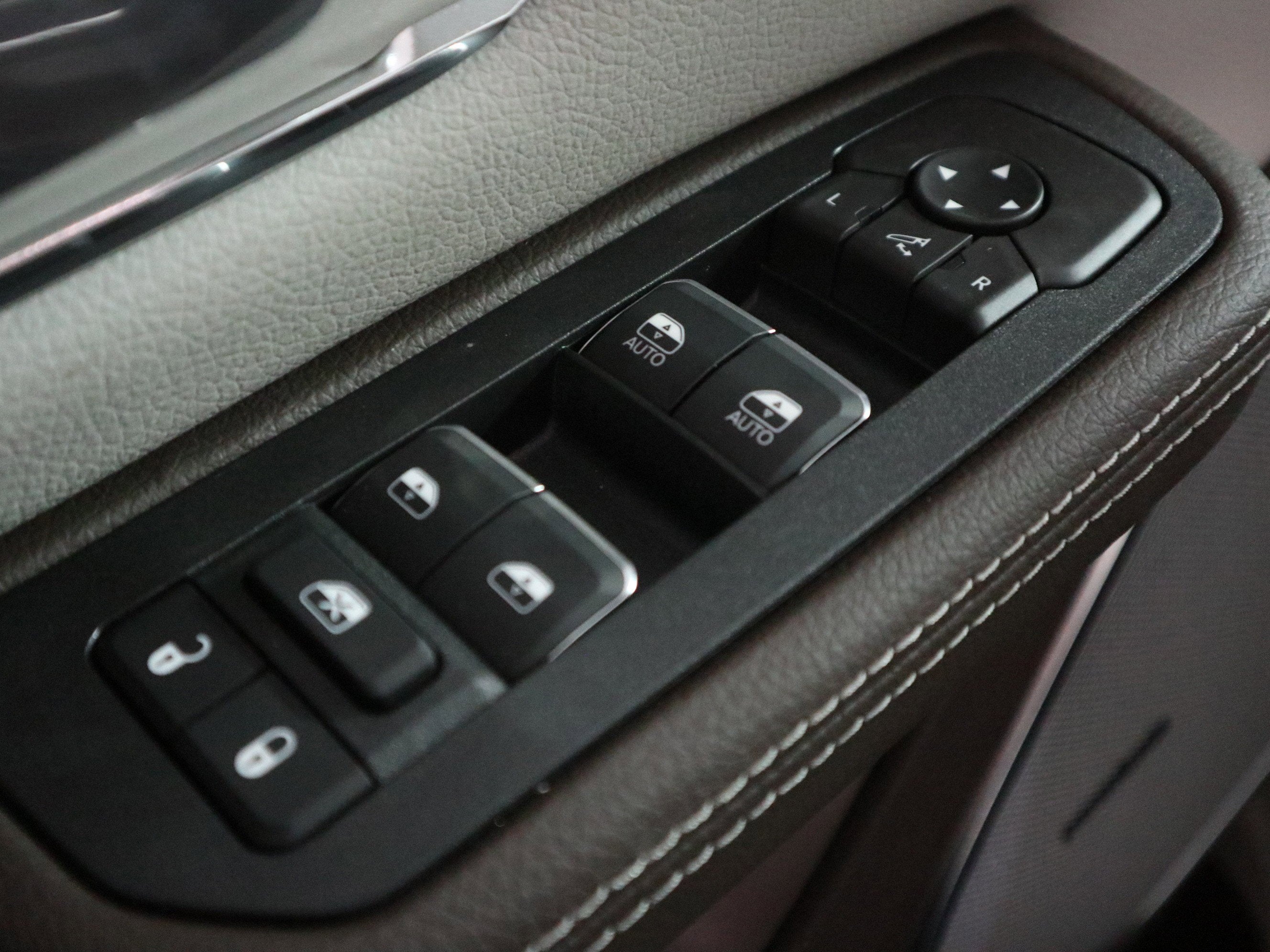 2026 RAM 1500 Laramie Crew Cab 4x4