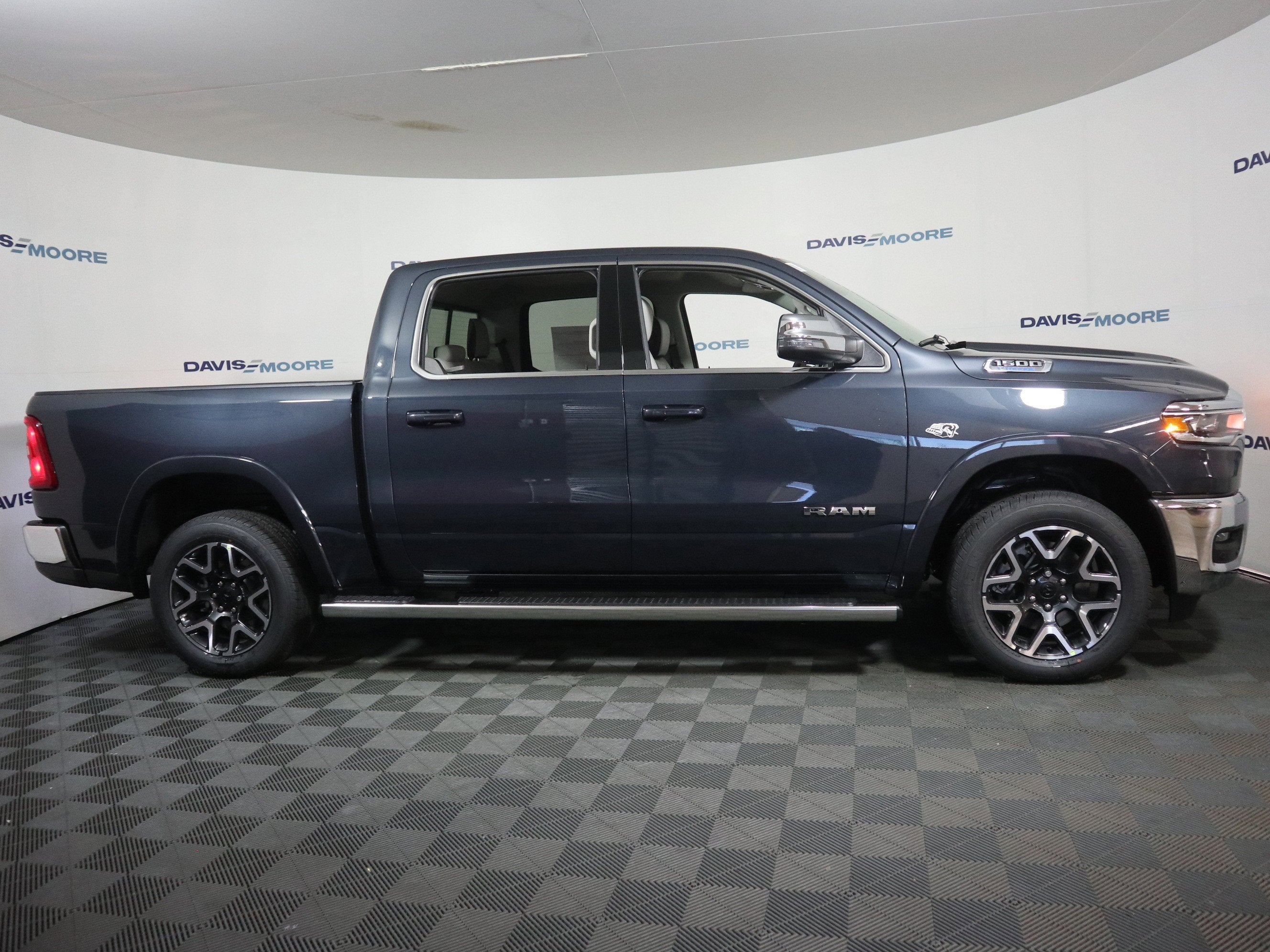 2026 RAM 1500 Laramie Crew Cab 4x4