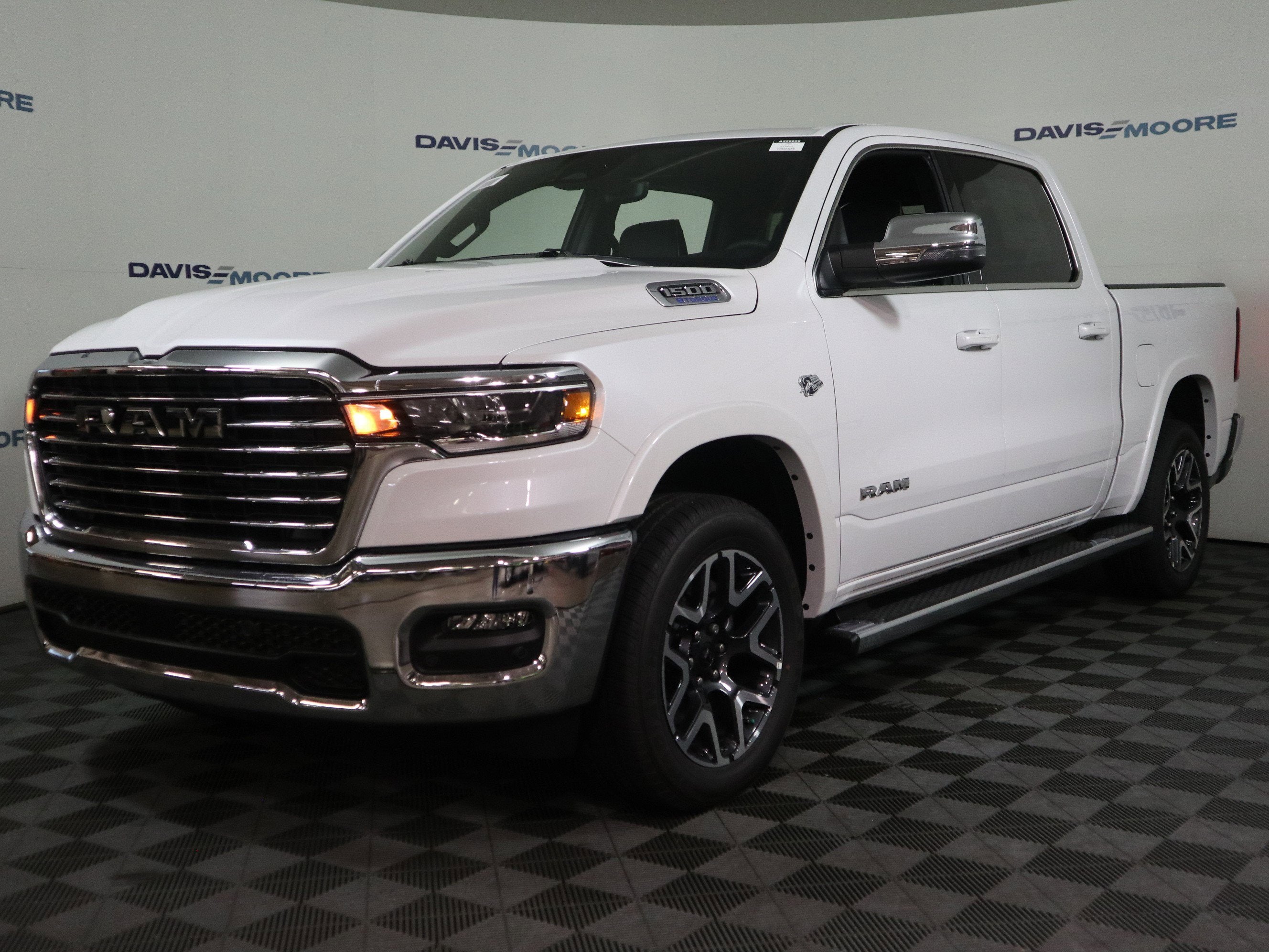 2026 RAM 1500 Laramie Crew Cab 4x4