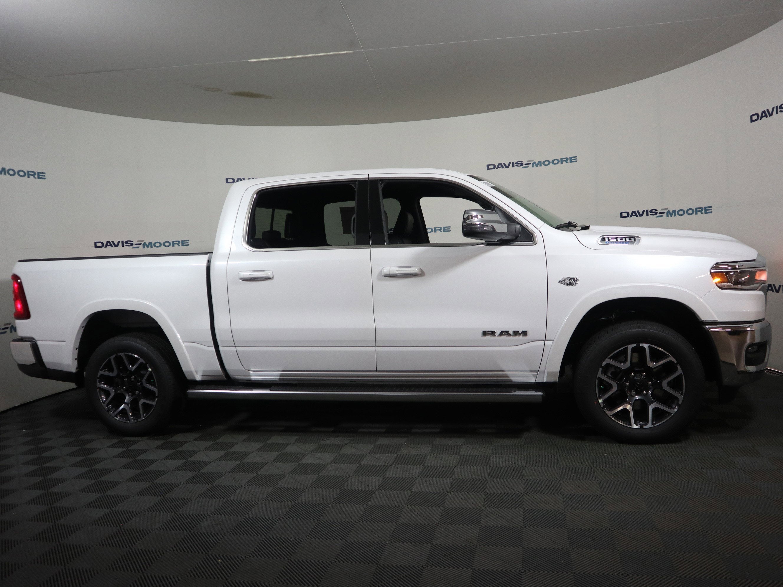 2026 RAM 1500 Laramie Crew Cab 4x4