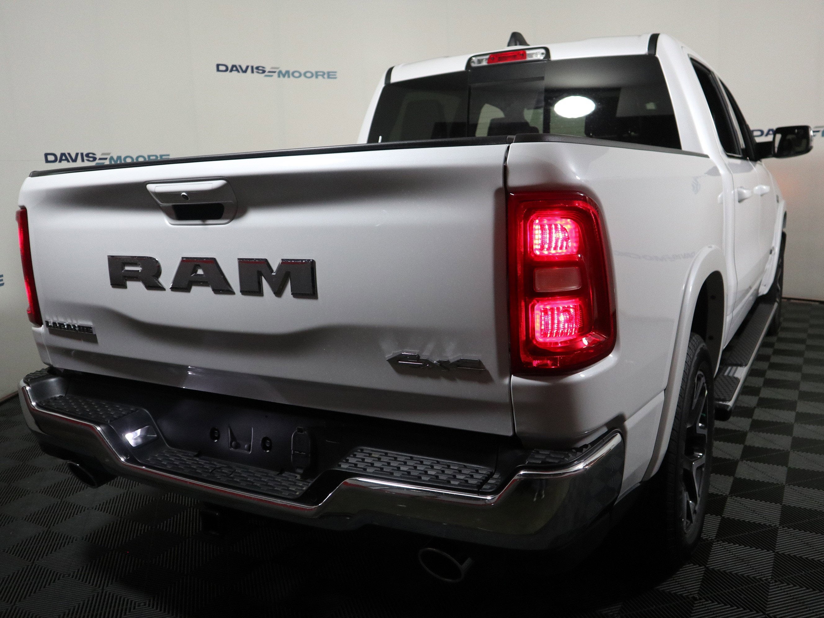 2026 RAM 1500 Laramie Crew Cab 4x4