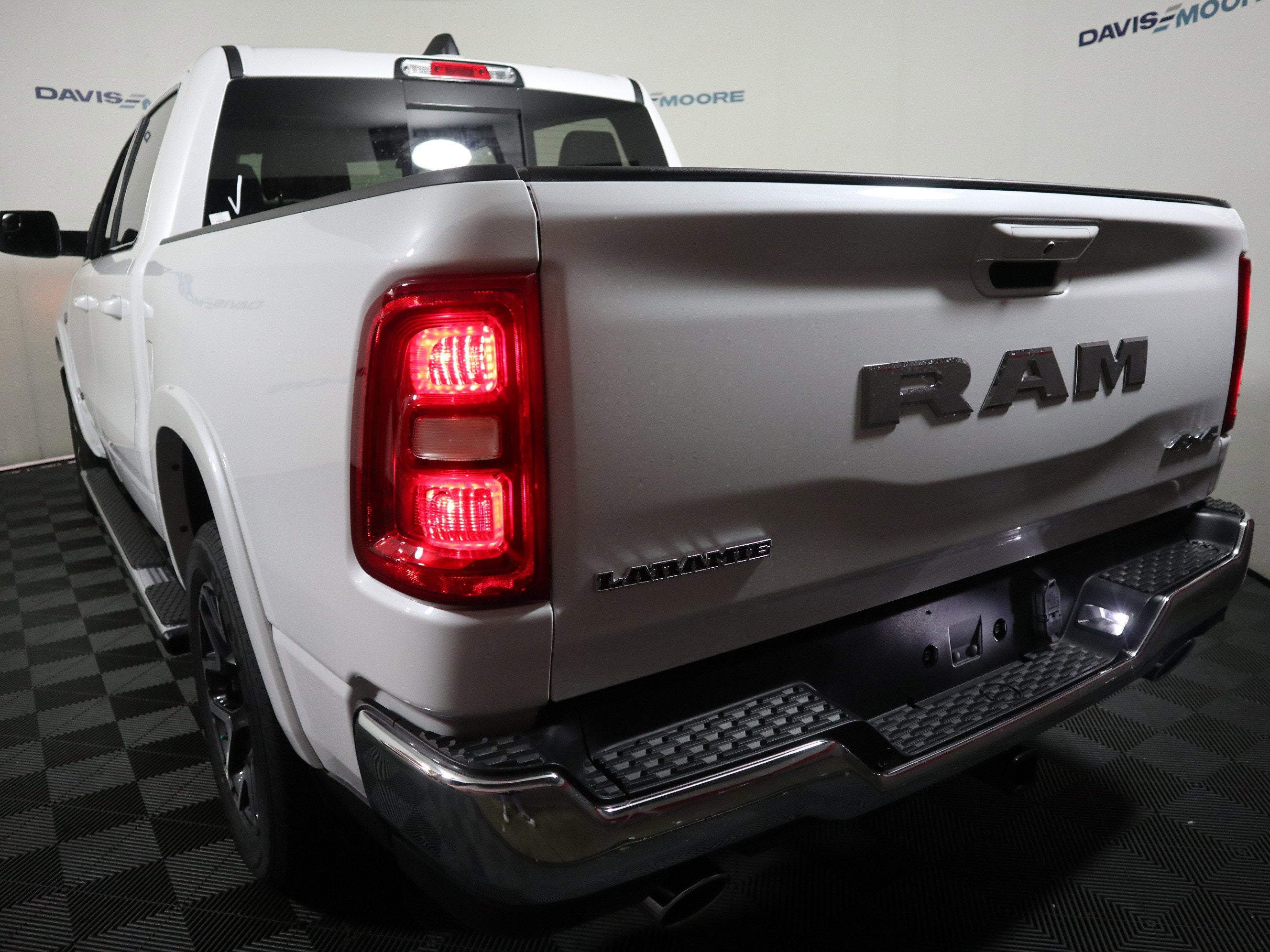 2026 RAM 1500 Laramie Crew Cab 4x4