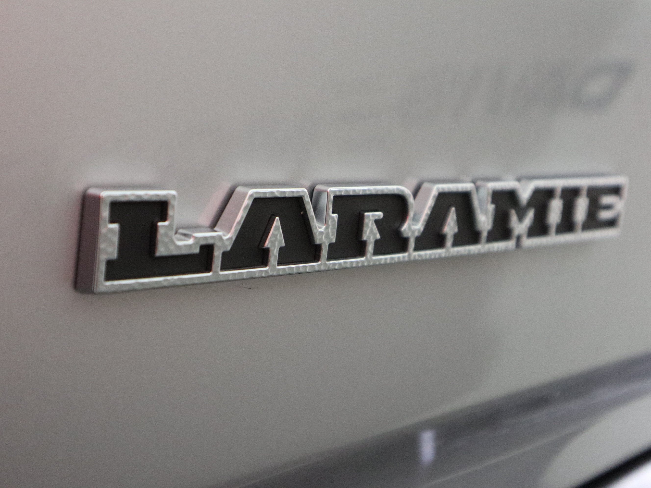 2027 RAM 1500 Laramie 4x4 Crew Cab