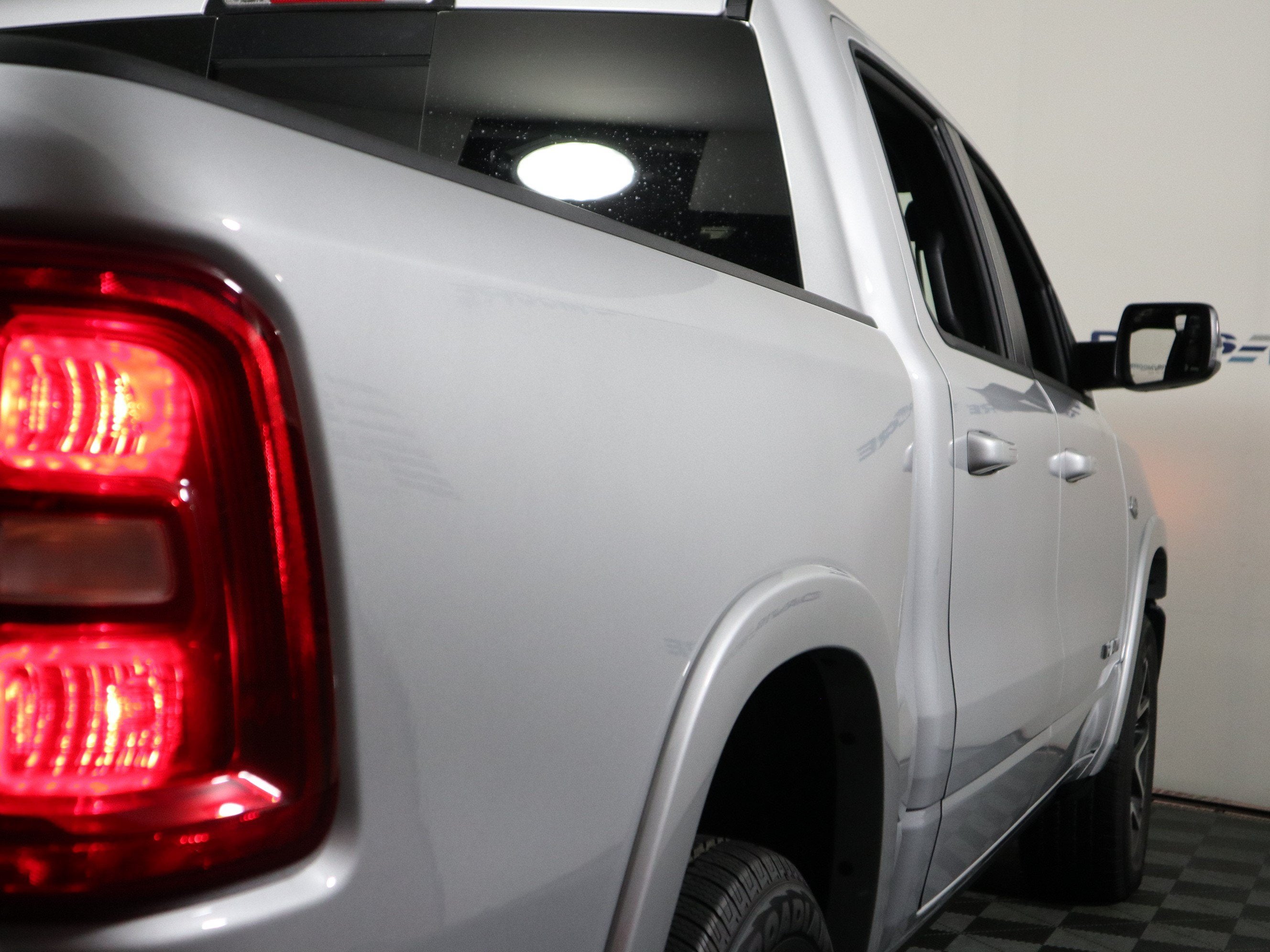 2027 RAM 1500 Laramie 4x4 Crew Cab