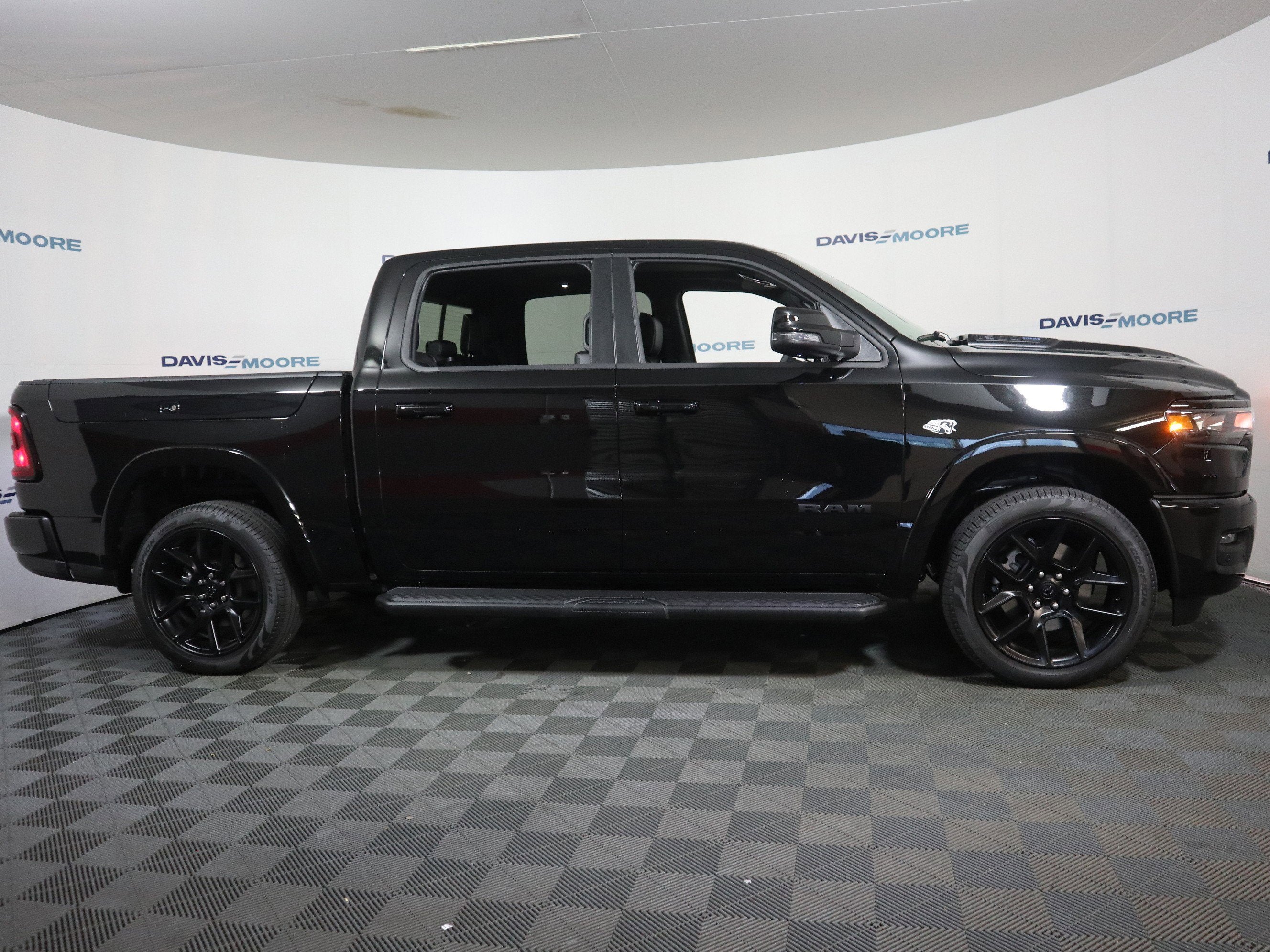 2026 RAM 1500 Laramie Crew Cab 4x4