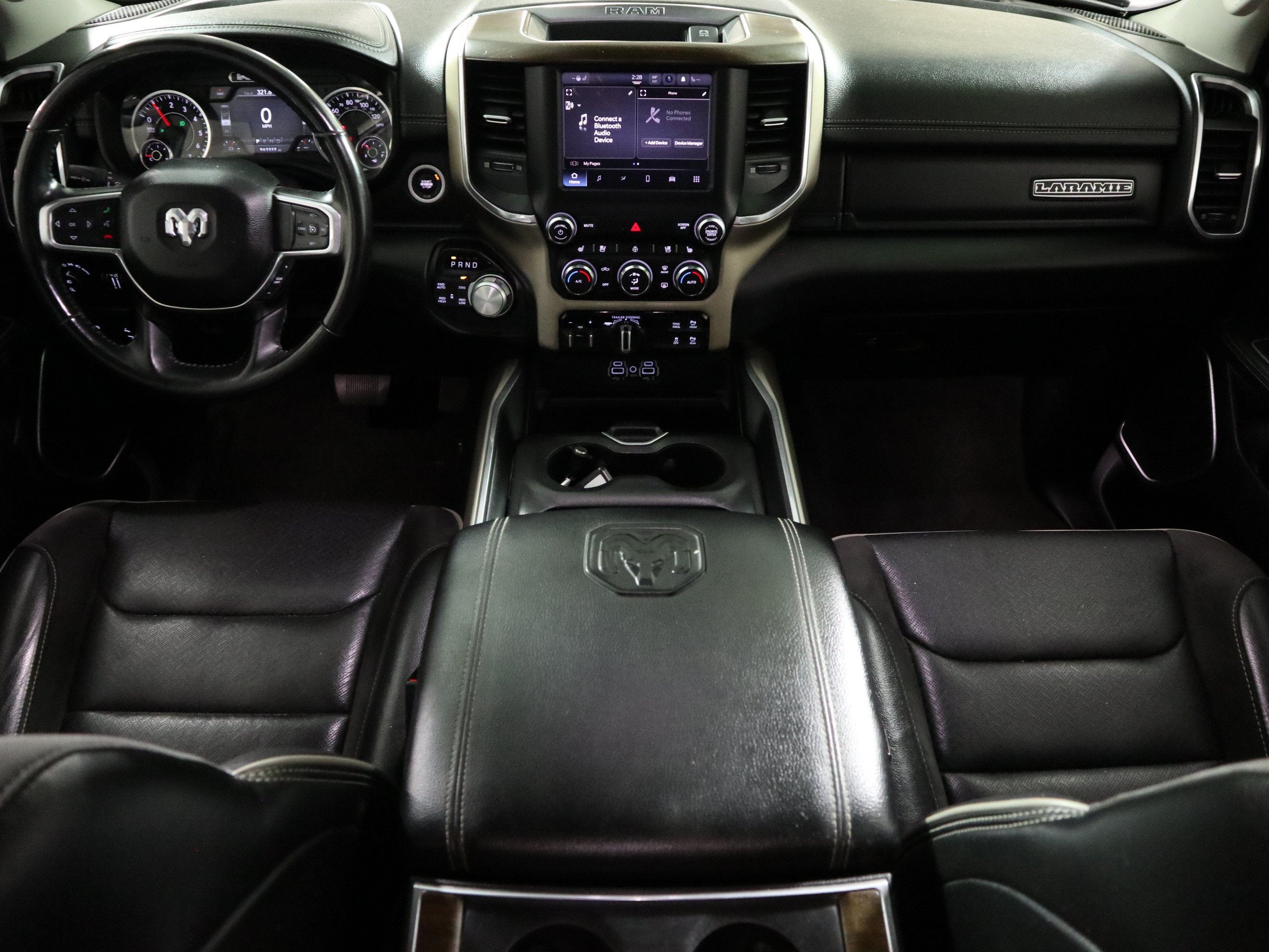2022 RAM 1500 Laramie 4x4 Crew Cab