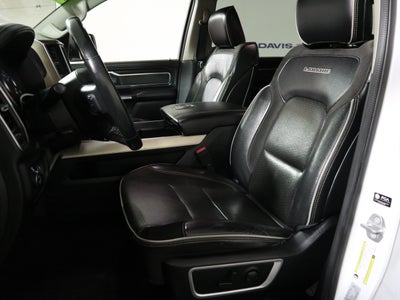 2022 RAM 1500 Laramie 4x4 Crew Cab