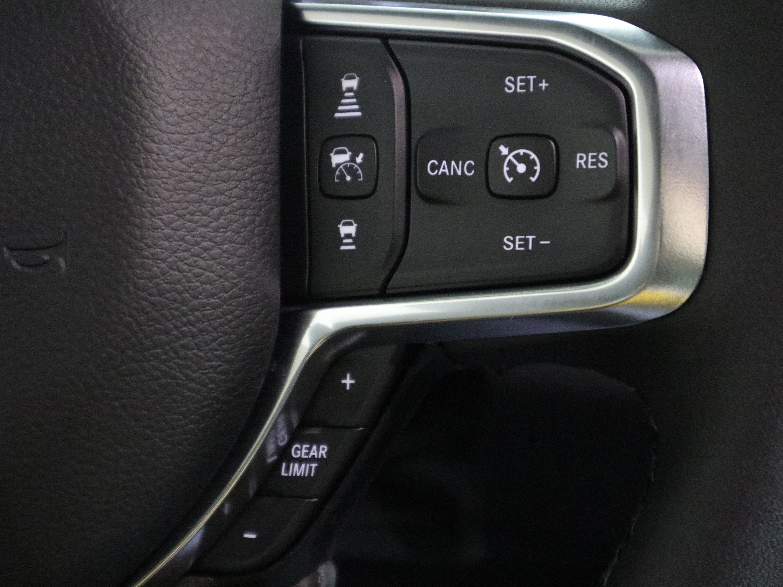 2026 RAM 1500 Laramie Crew Cab 4x4