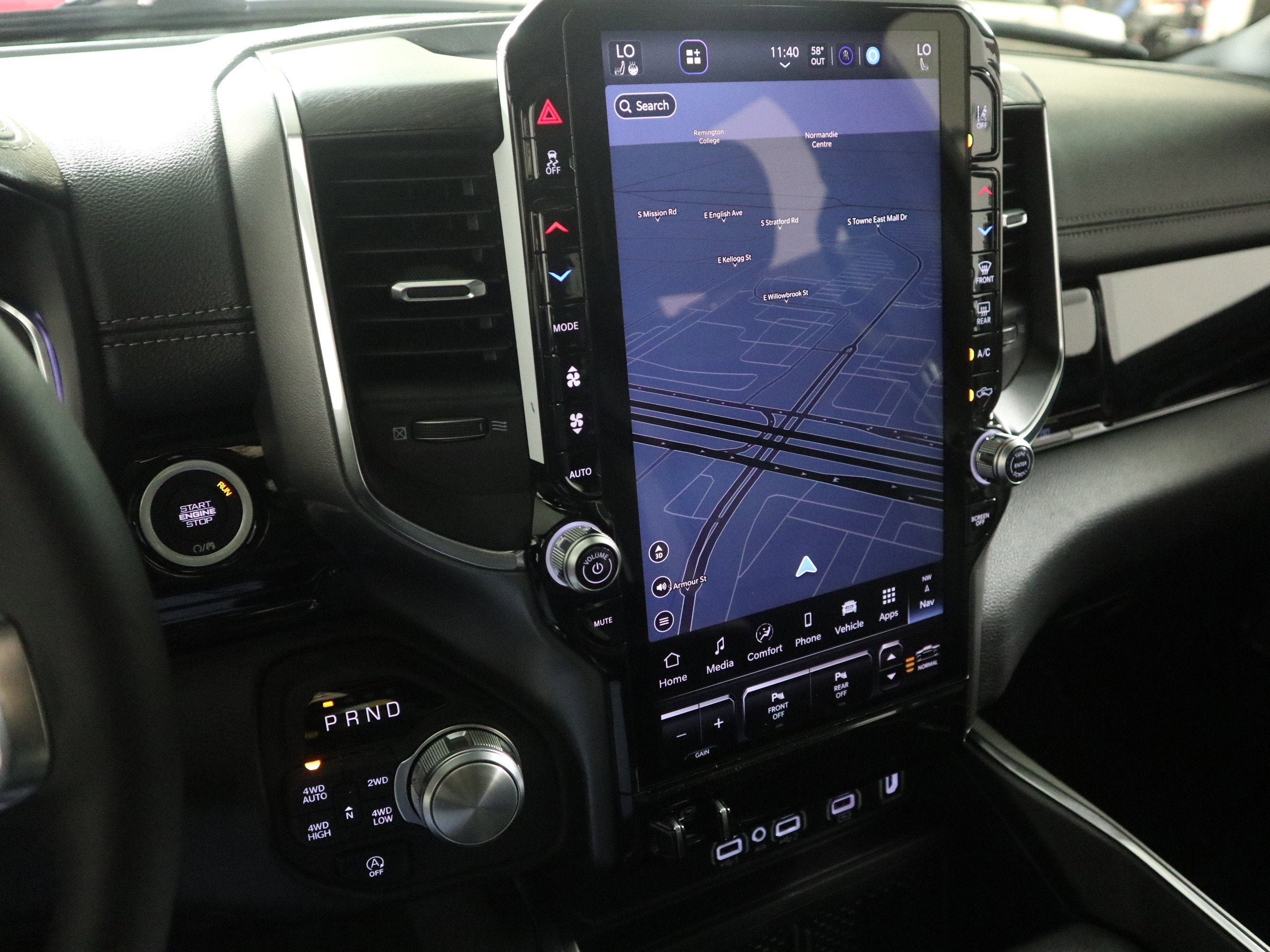 2026 RAM 1500 Laramie Crew Cab 4x4