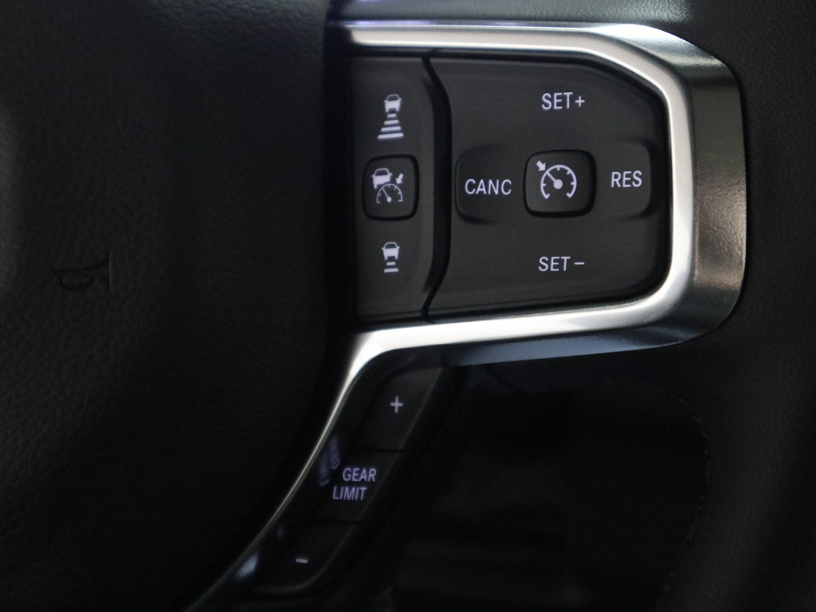 2026 RAM 1500 Laramie Crew Cab 4x4