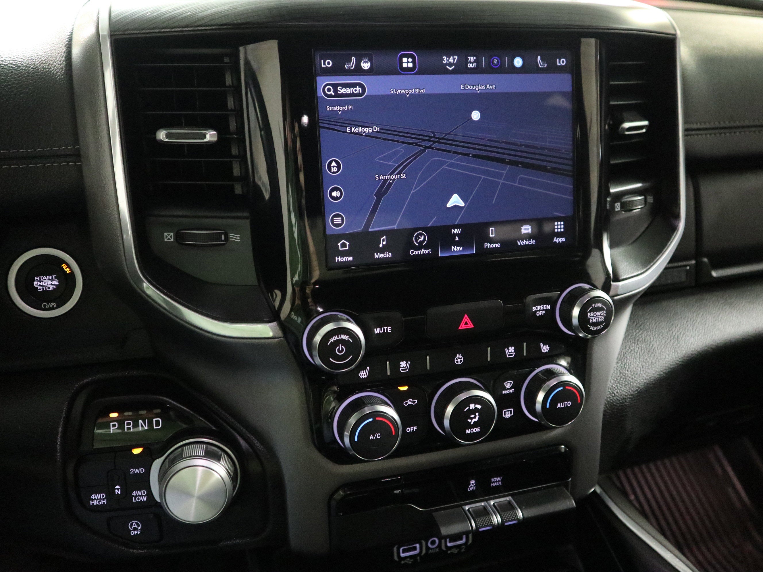 2023 RAM 1500 Laramie Crew Cab 4x4