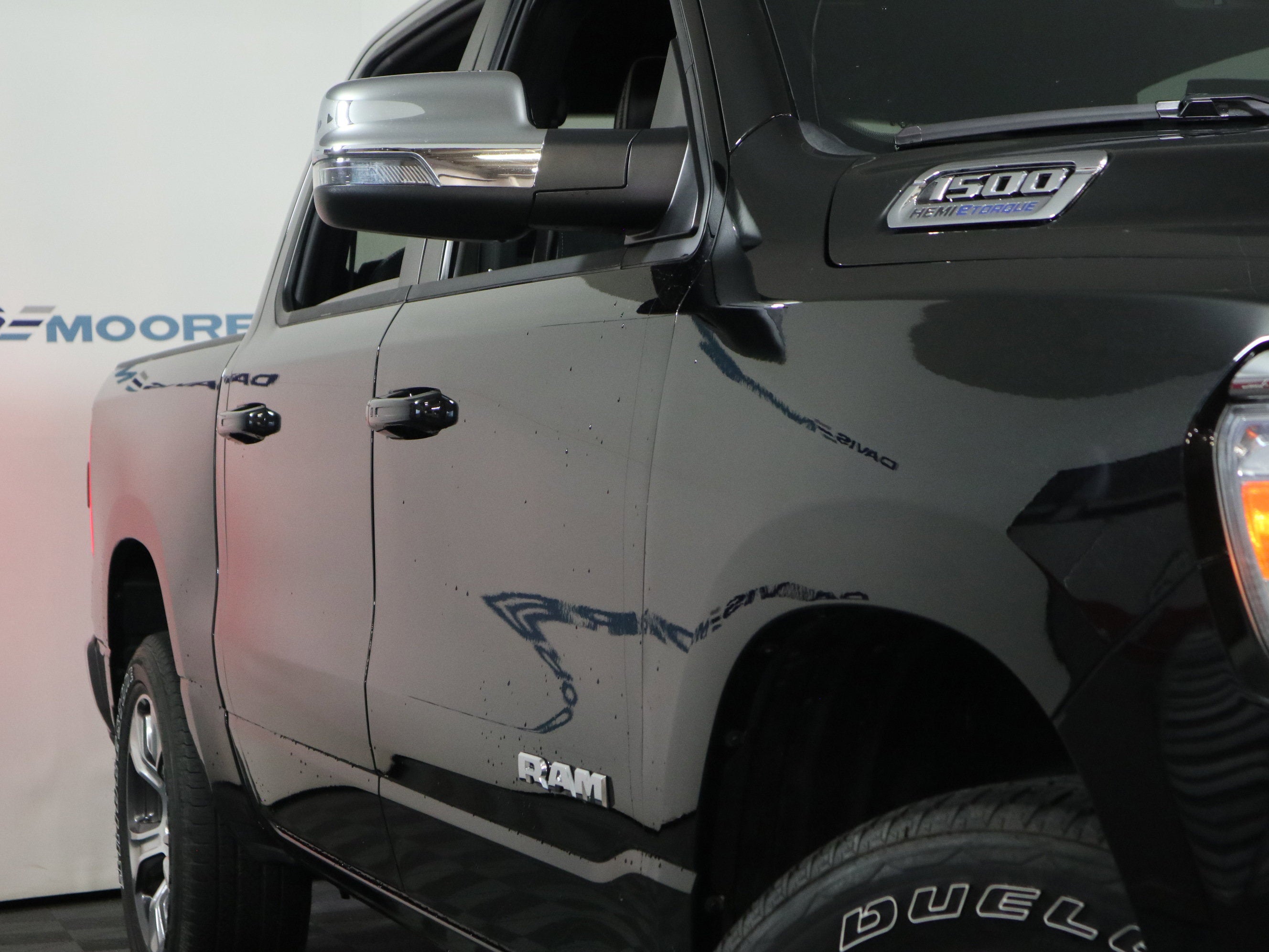 2023 RAM 1500 Laramie Crew Cab 4x4