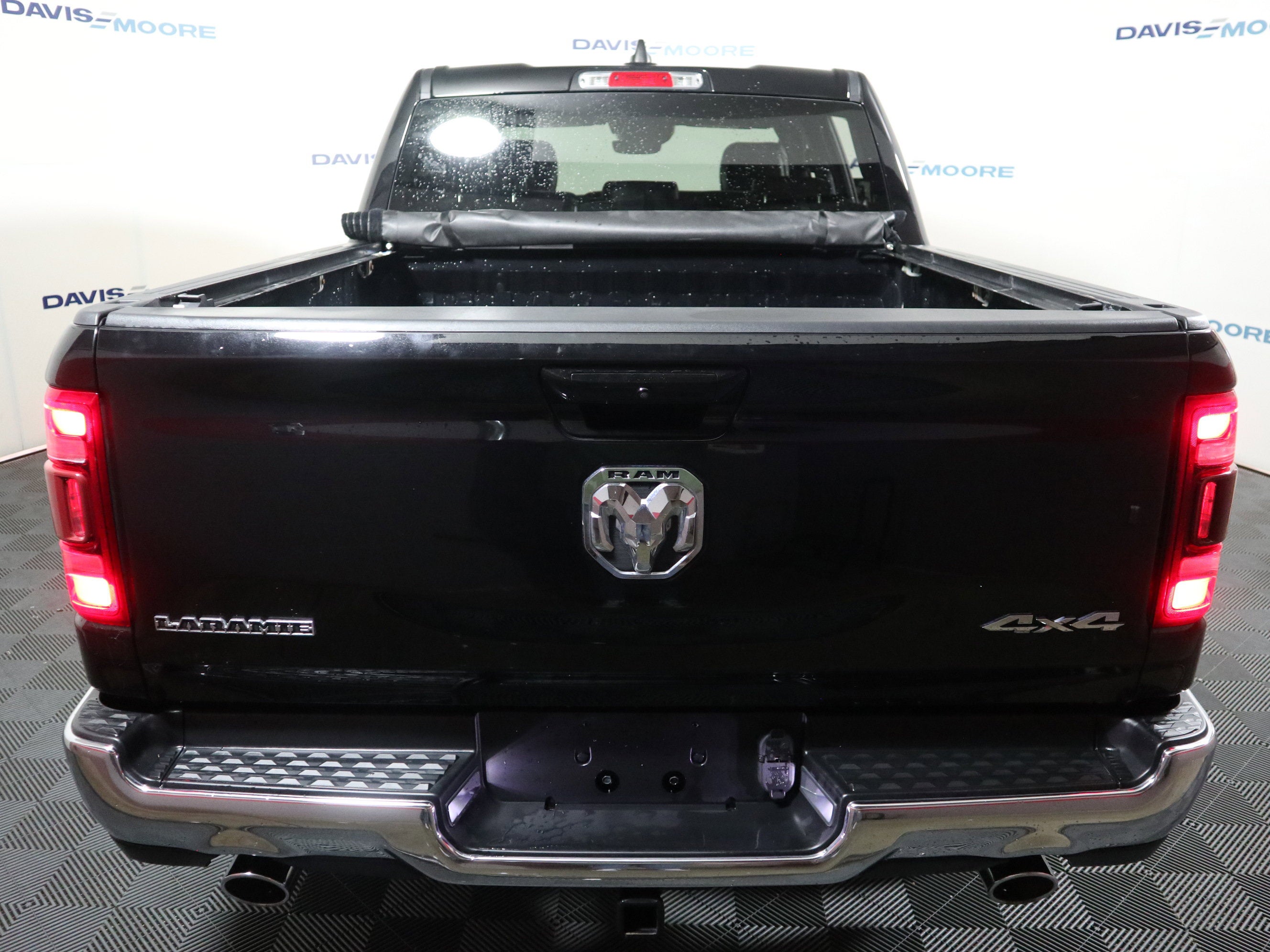 2023 RAM 1500 Laramie Crew Cab 4x4