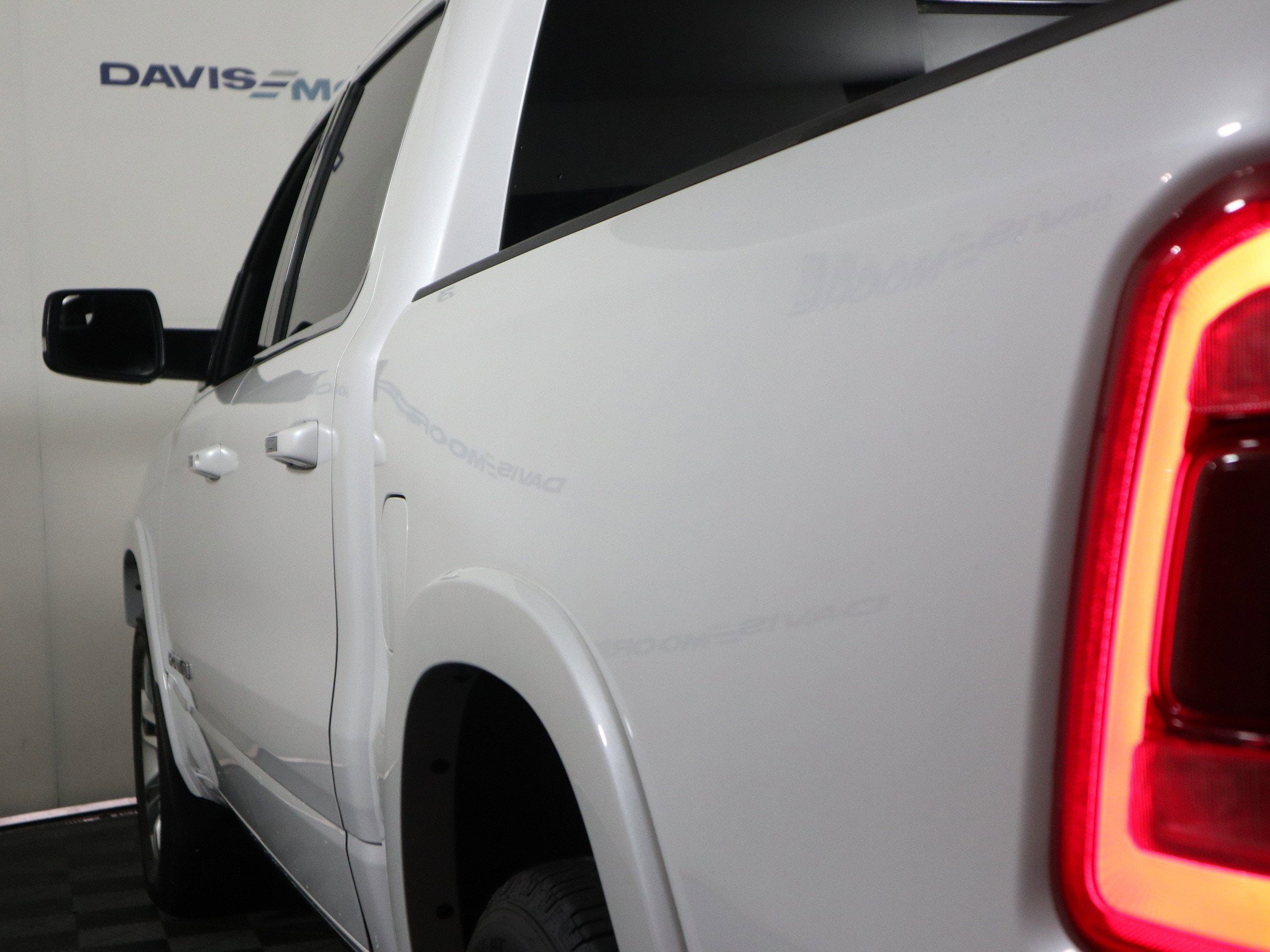 2022 RAM 1500 Longhorn Crew Cab 4x4