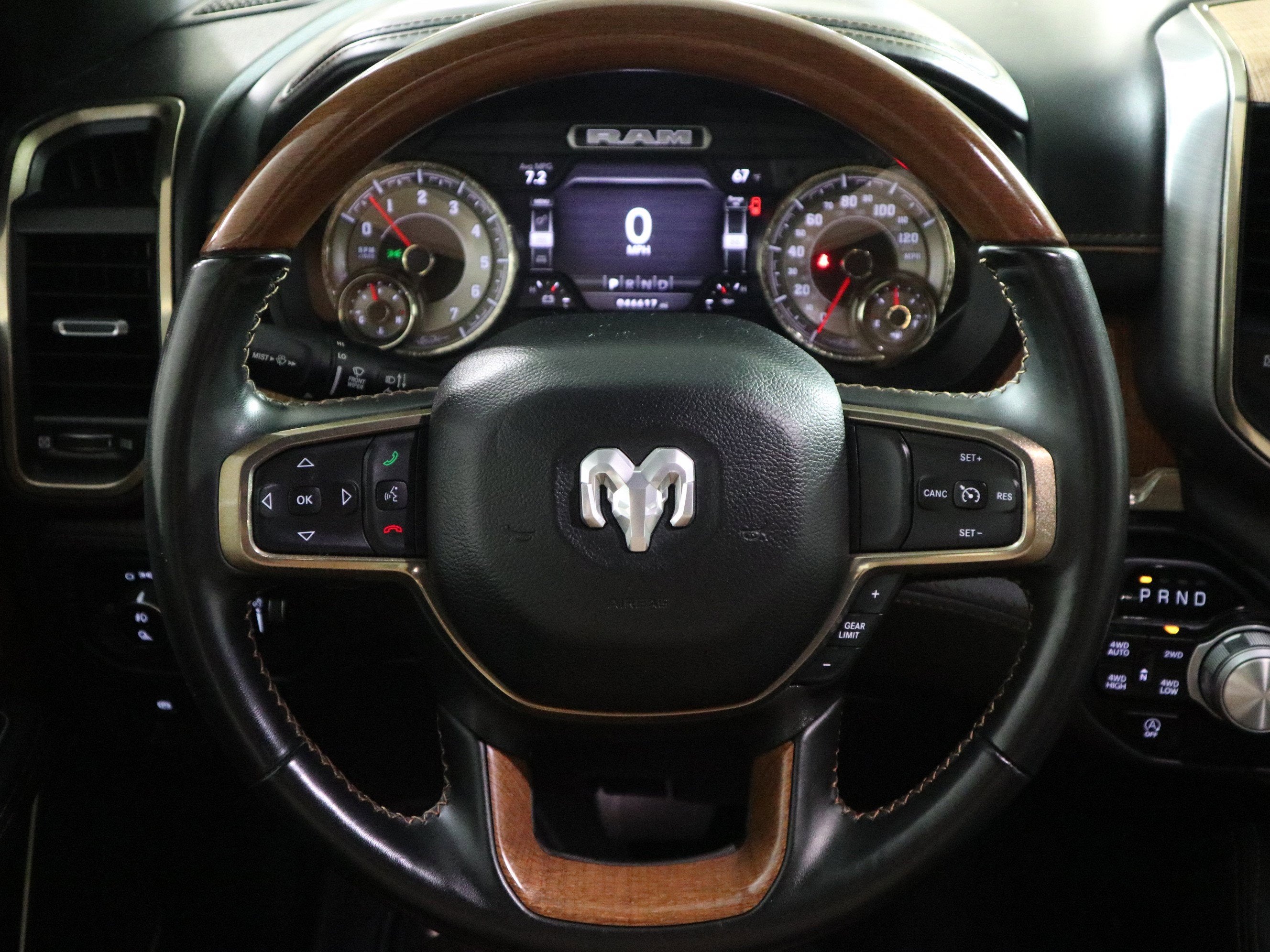 2022 RAM 1500 Longhorn Crew Cab 4x4