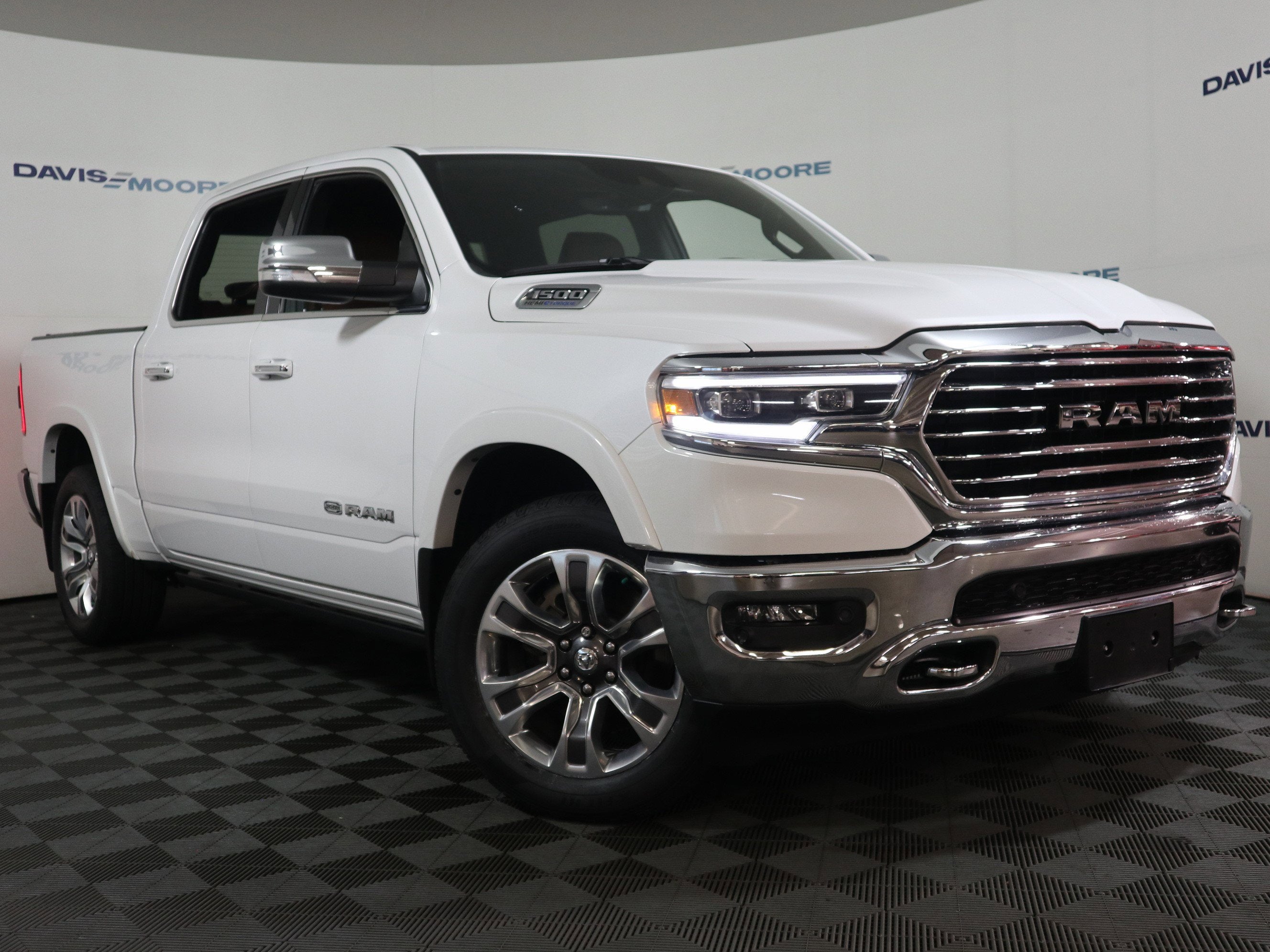 2022 RAM 1500 Longhorn Crew Cab 4x4