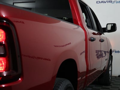 2027 RAM 1500 Express 4x4 Crew Cab