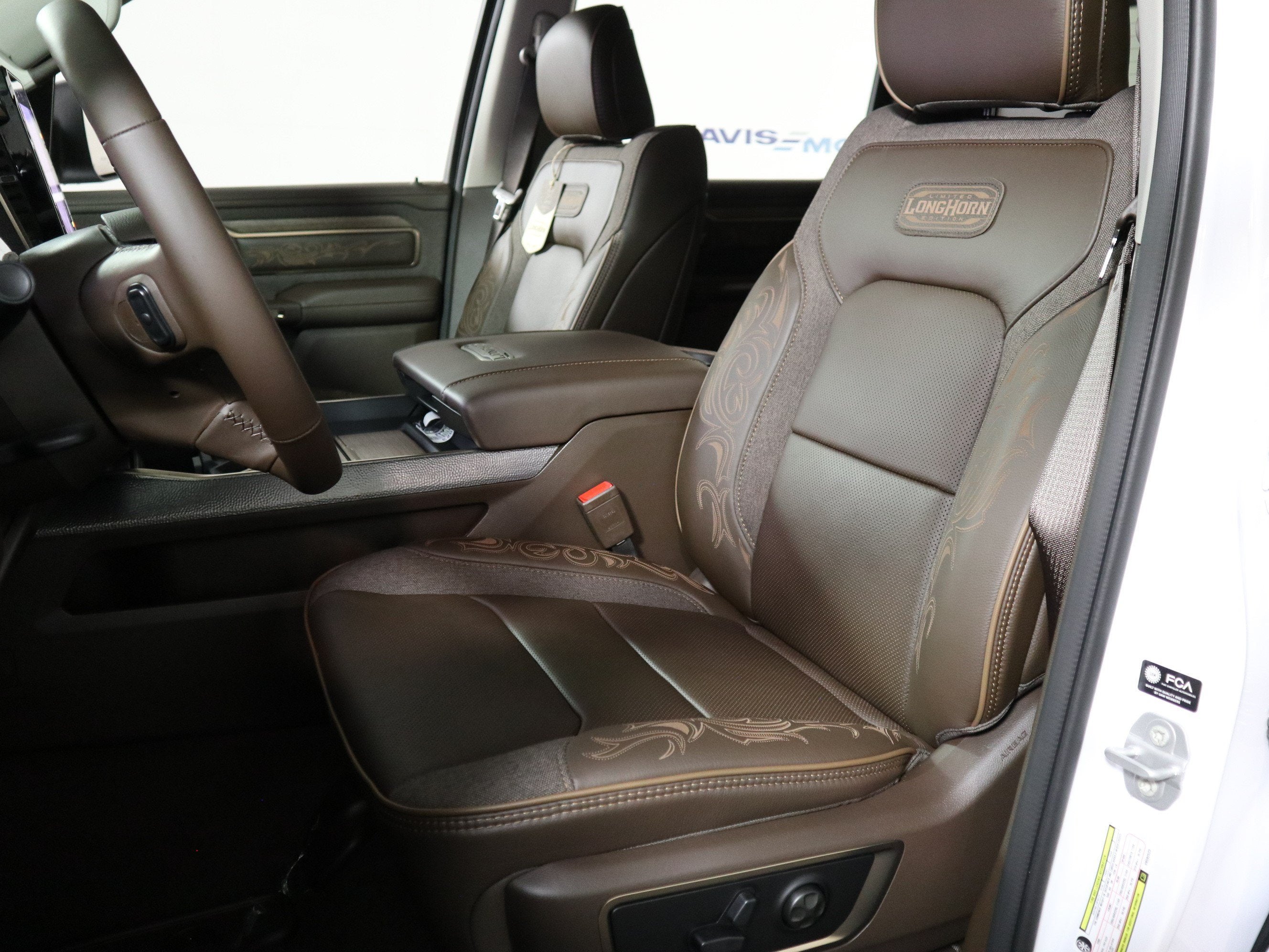 2027 RAM 1500 Longhorn Crew Cab 4x4