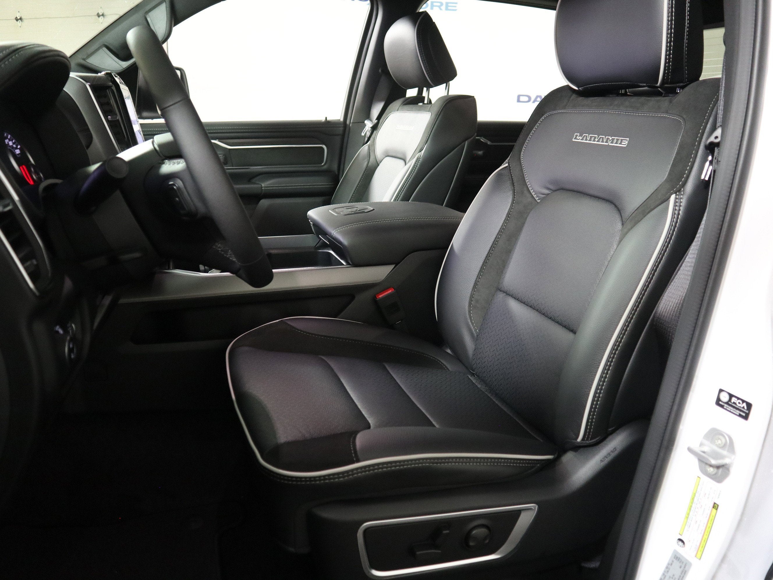 2026 RAM 1500 Laramie Crew Cab 4x4