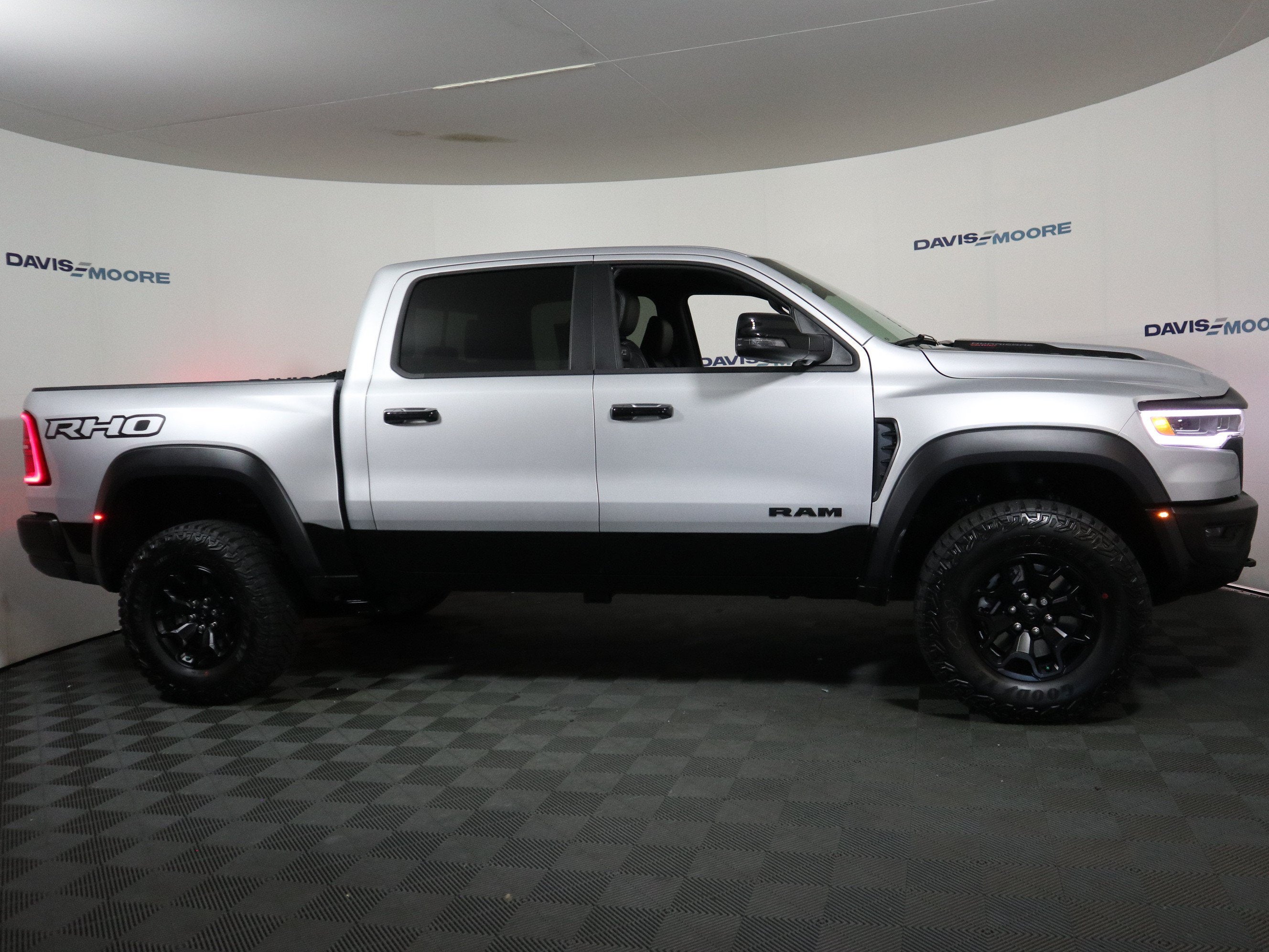 2026 RAM 1500 RHO Crew Cab 4x4
