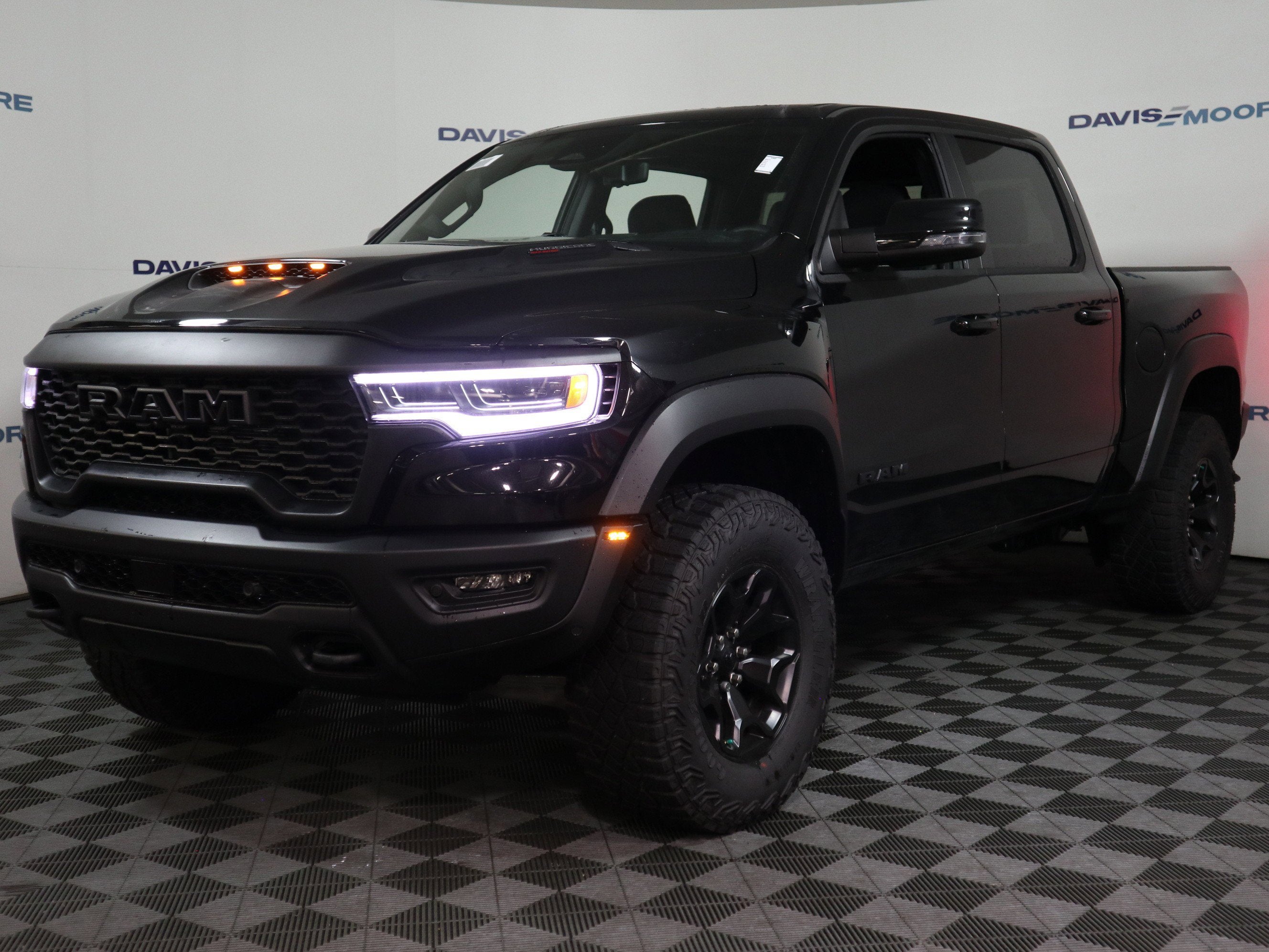 2026 RAM 1500 RHO Crew Cab 4x4