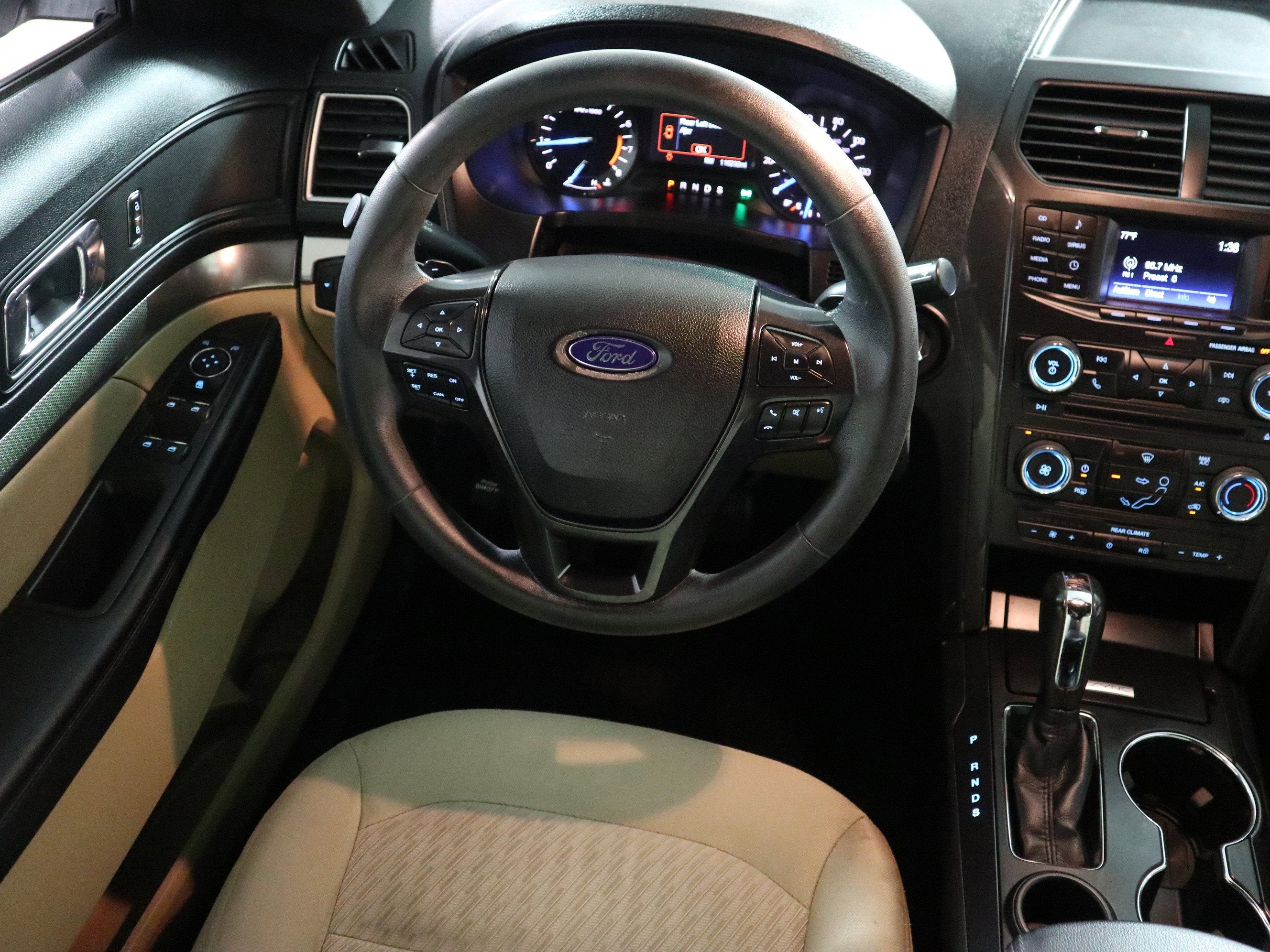 2017 Ford Explorer Base