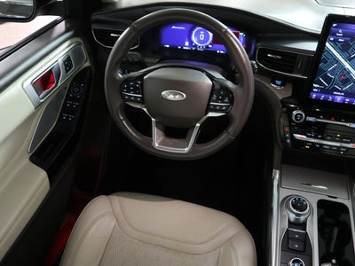 2022 Ford Explorer Platinum 4WD