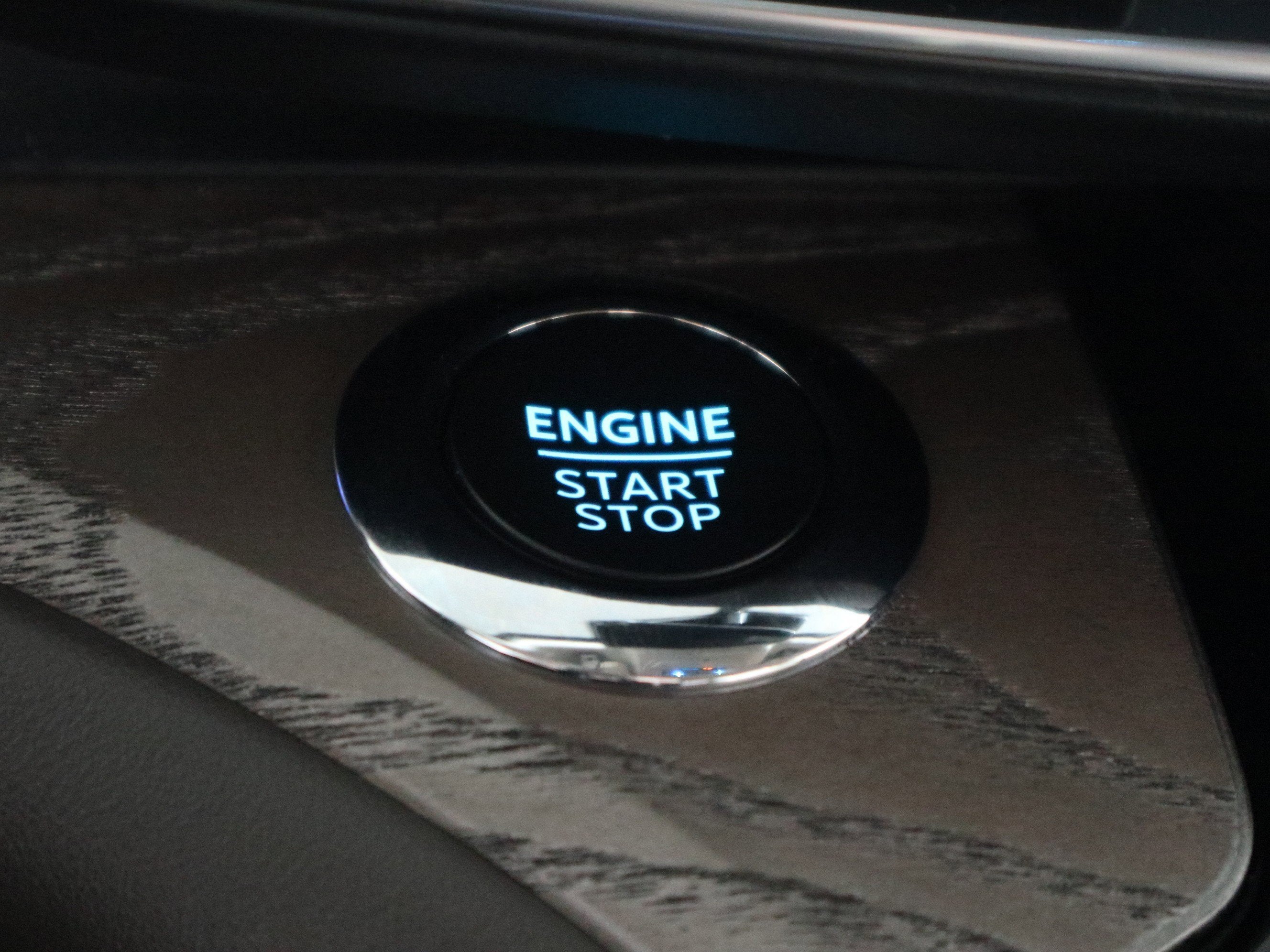 2022 Ford Explorer Platinum 4WD