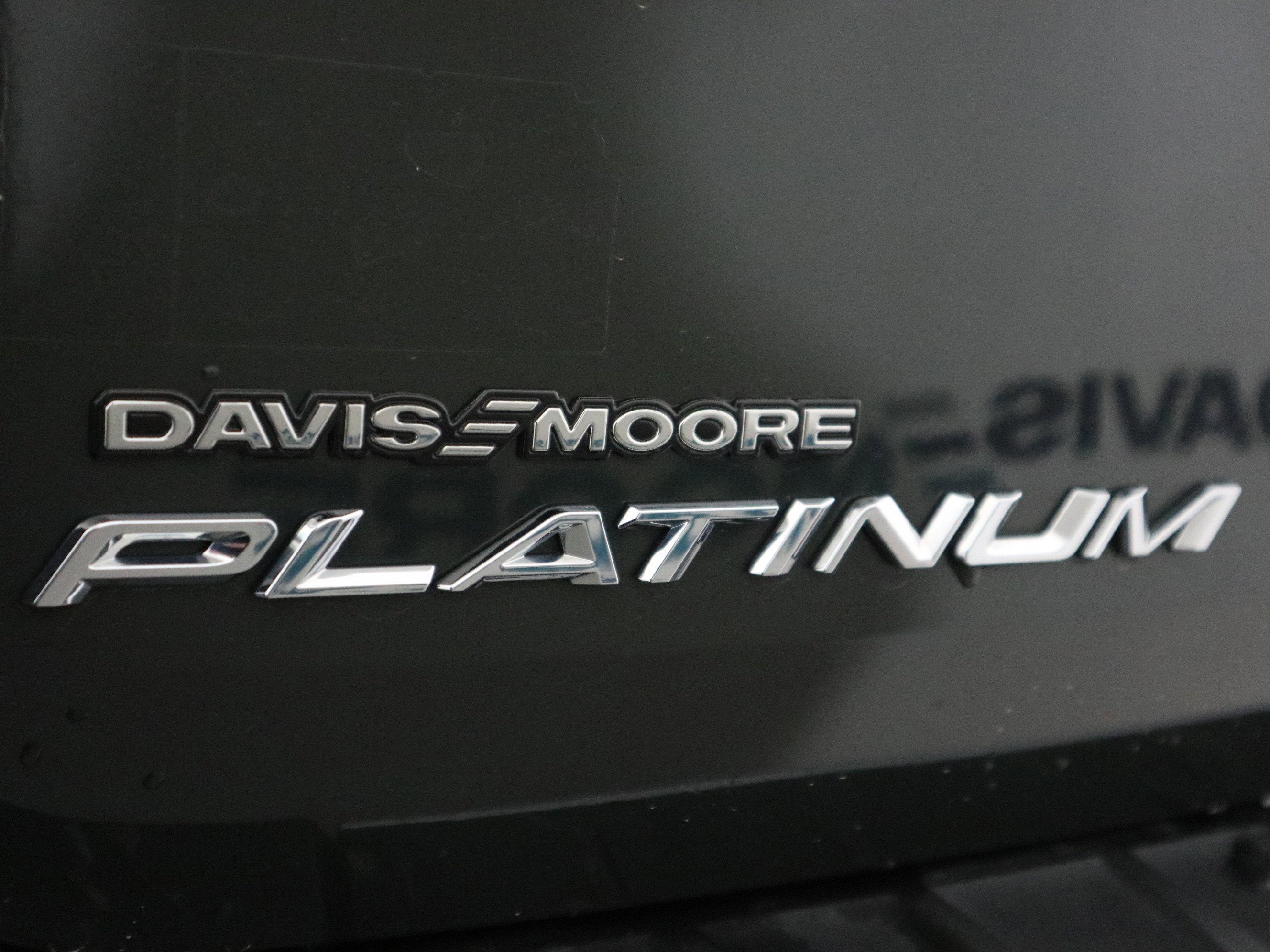 2022 Ford Explorer Platinum 4WD