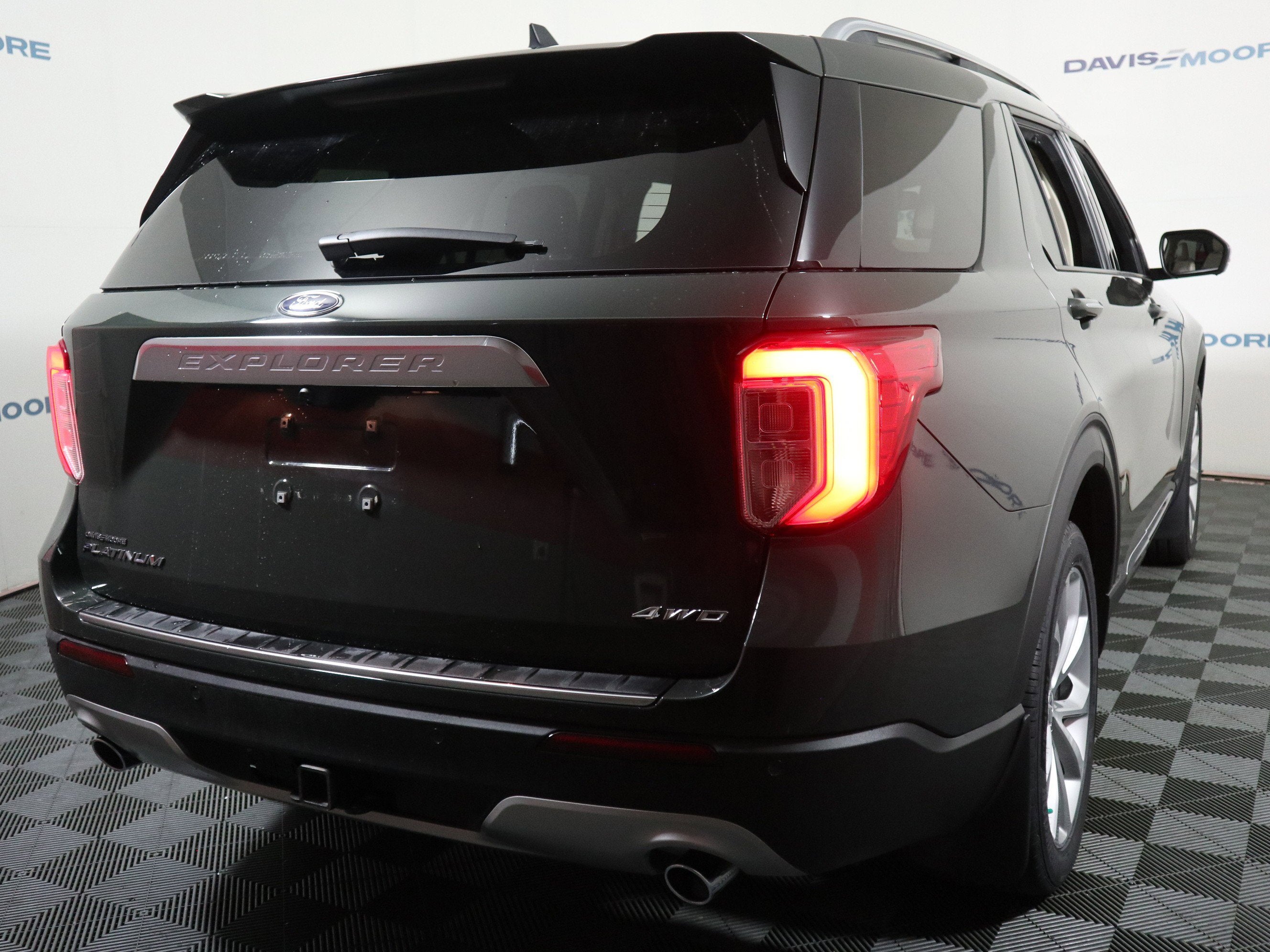 2022 Ford Explorer Platinum 4WD