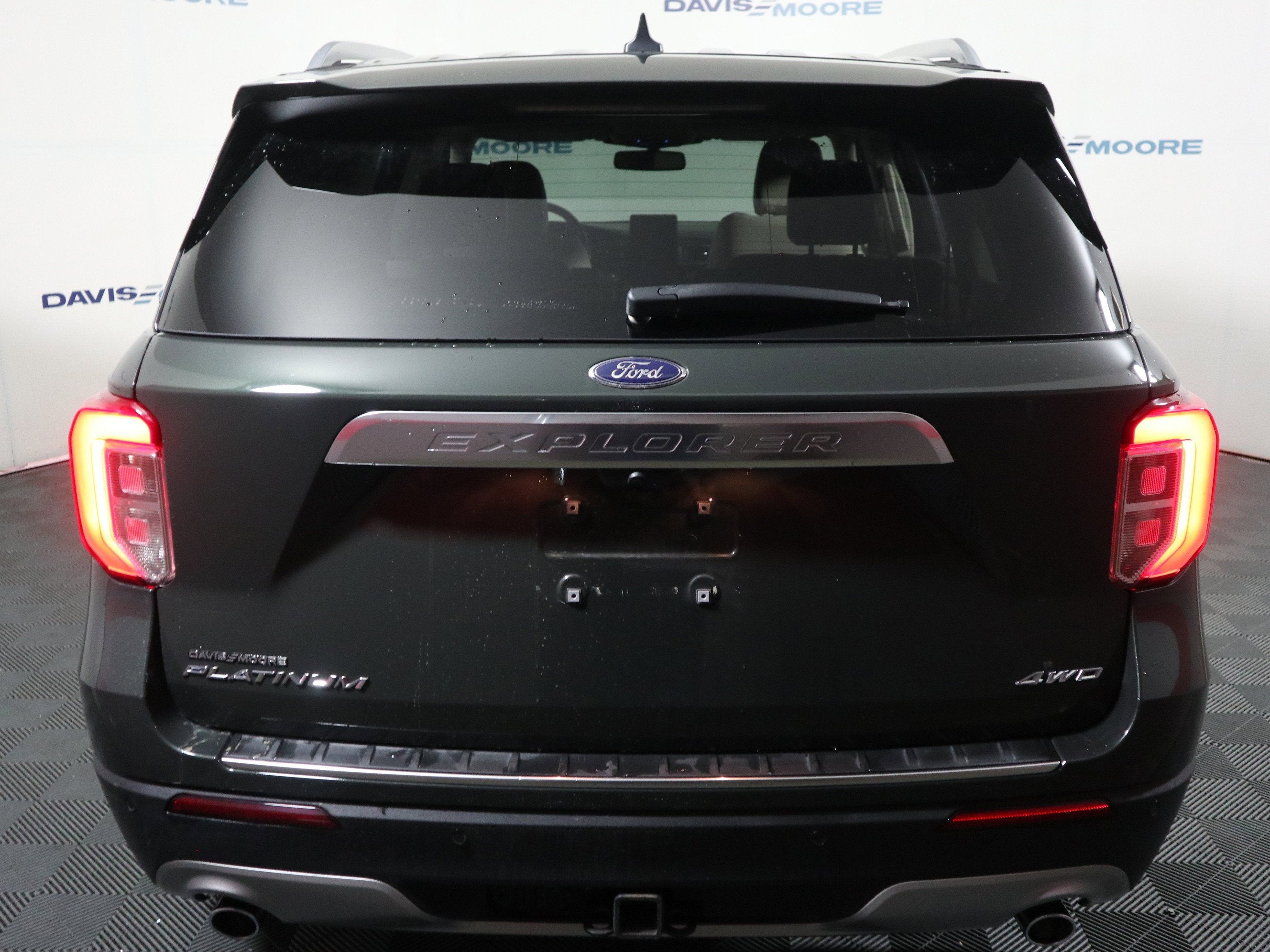 2022 Ford Explorer Platinum 4WD